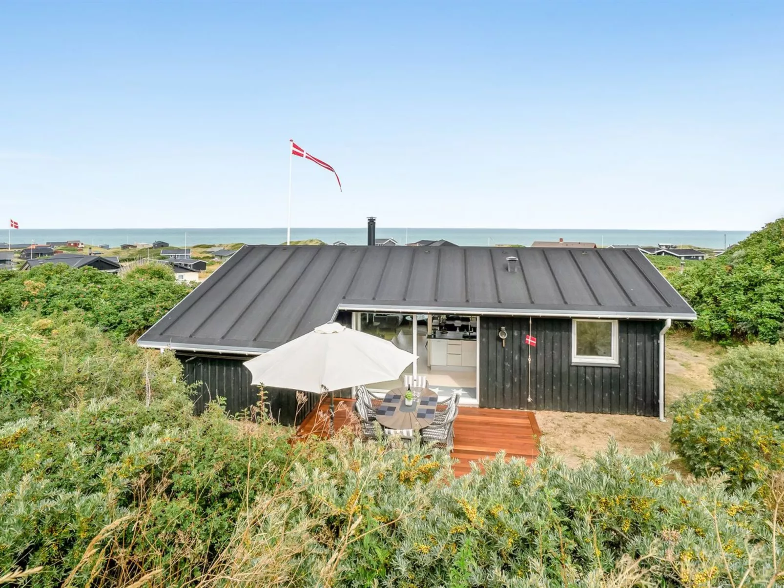 "Reinke" - 200m from the sea-Buiten