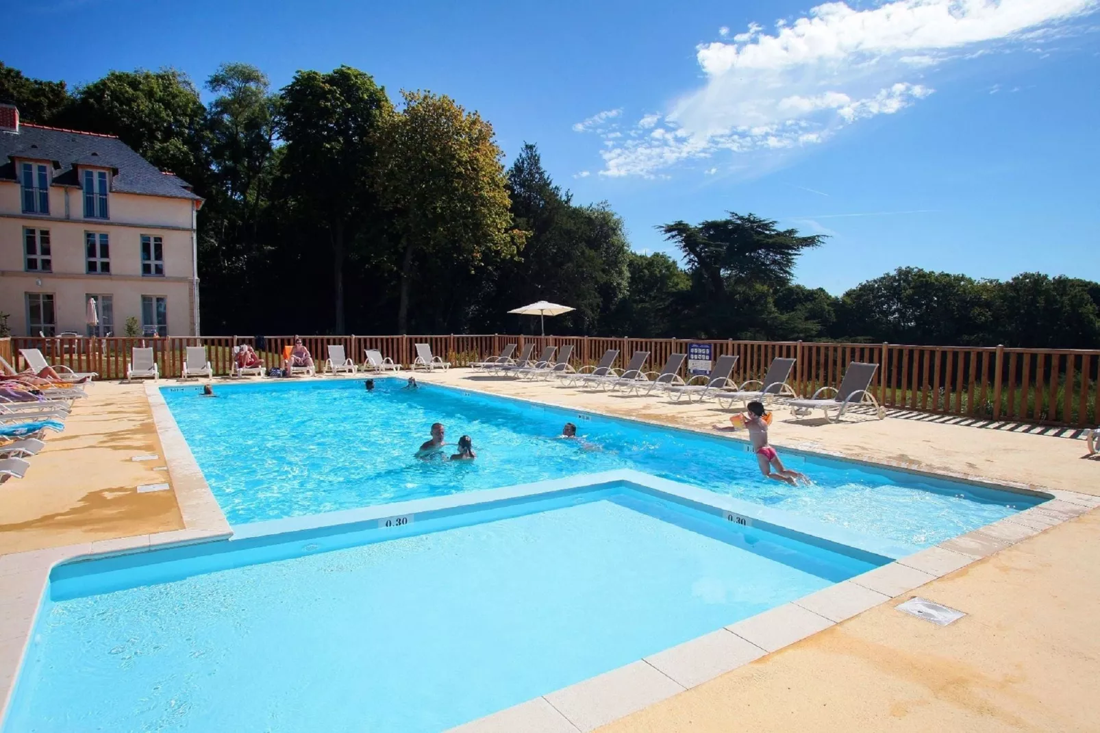Le Château de Kergonano  4-Parkfaciliteiten
