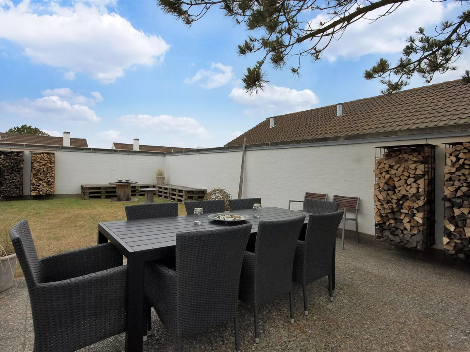 "Frieda" - 7.2km from the sea-Buiten