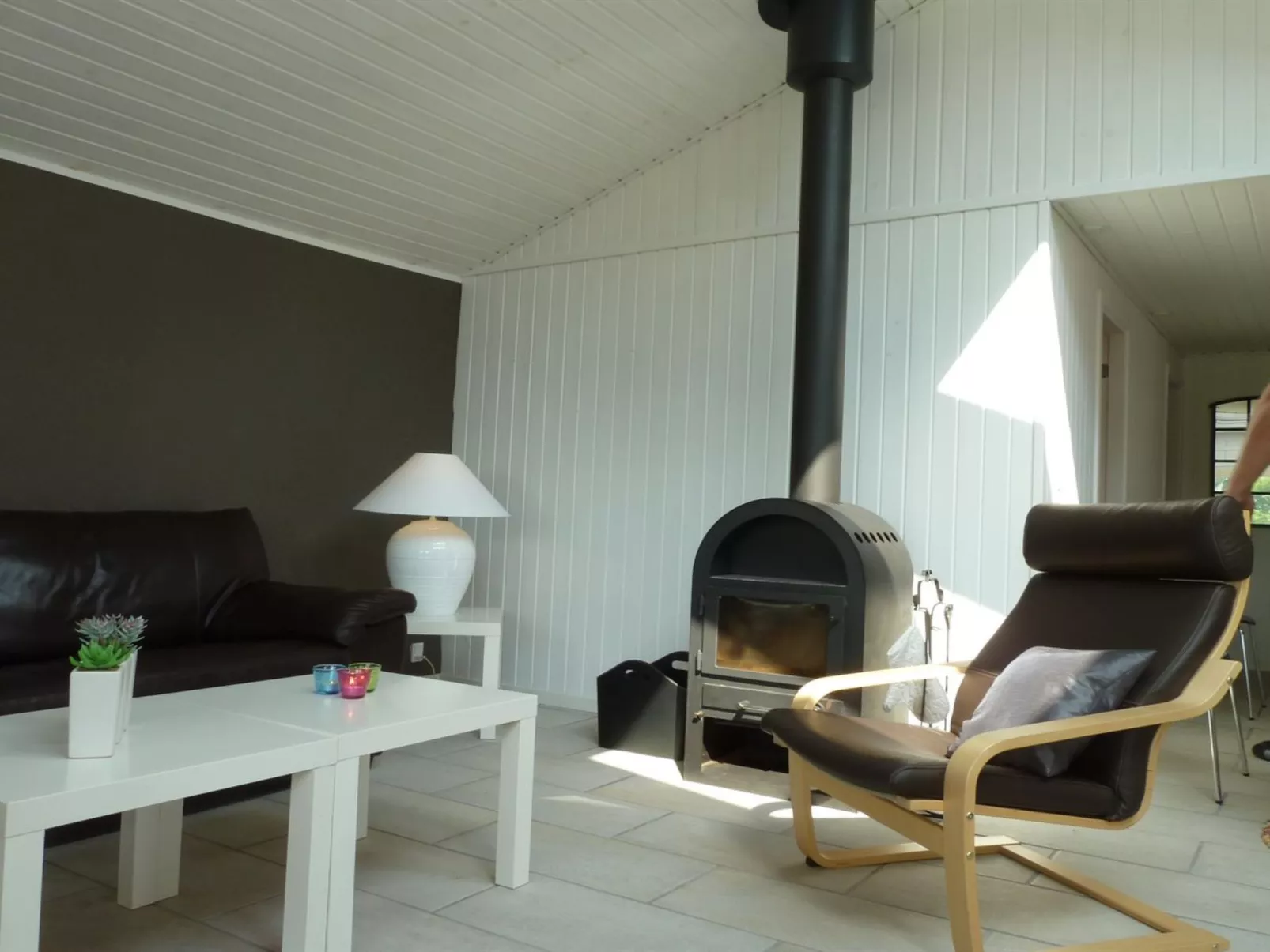 "Iris" - 300m from the sea-Binnen