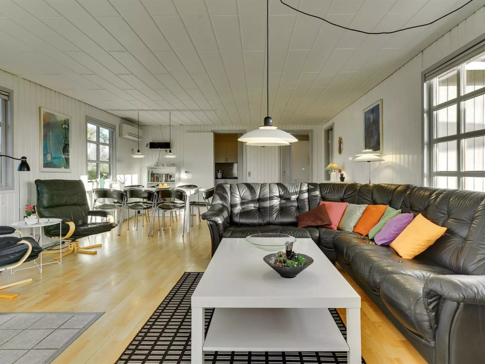 "Haralda" - 300m from the sea-Binnen