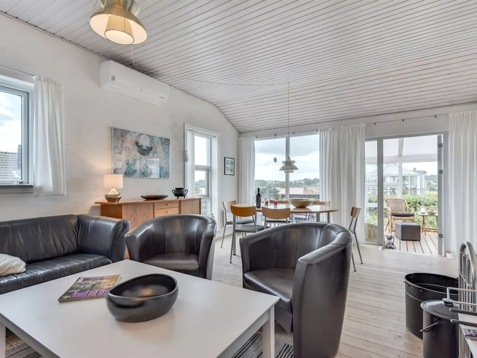 "Rek" - 75m from the sea-Binnen
