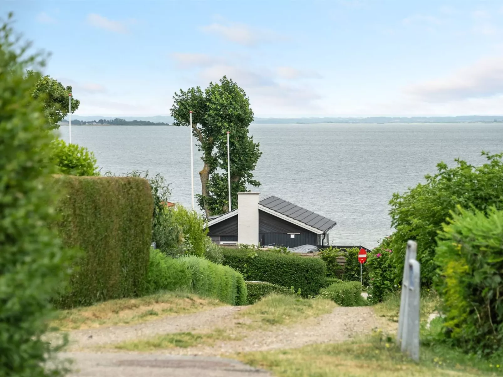 "Rek" - 75m from the sea-Buiten