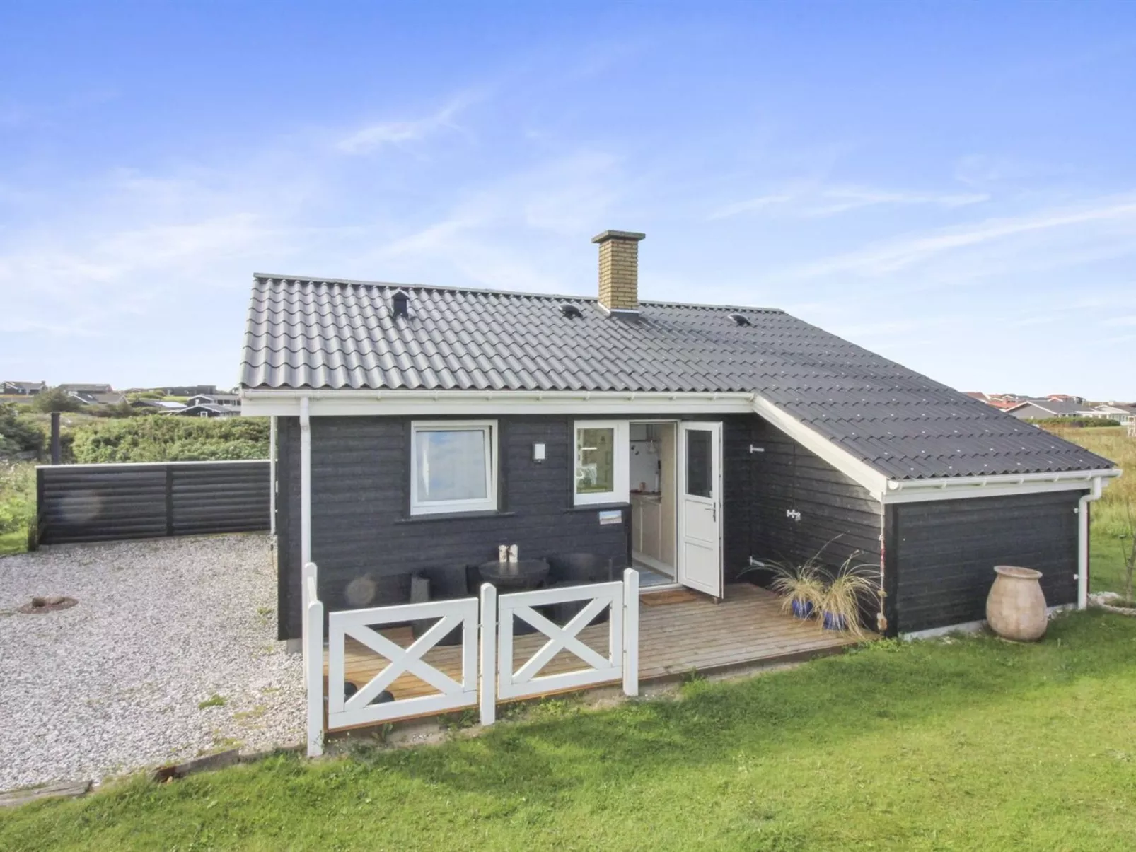 "Anete" - 250m from the sea in NW Jutland-Buiten