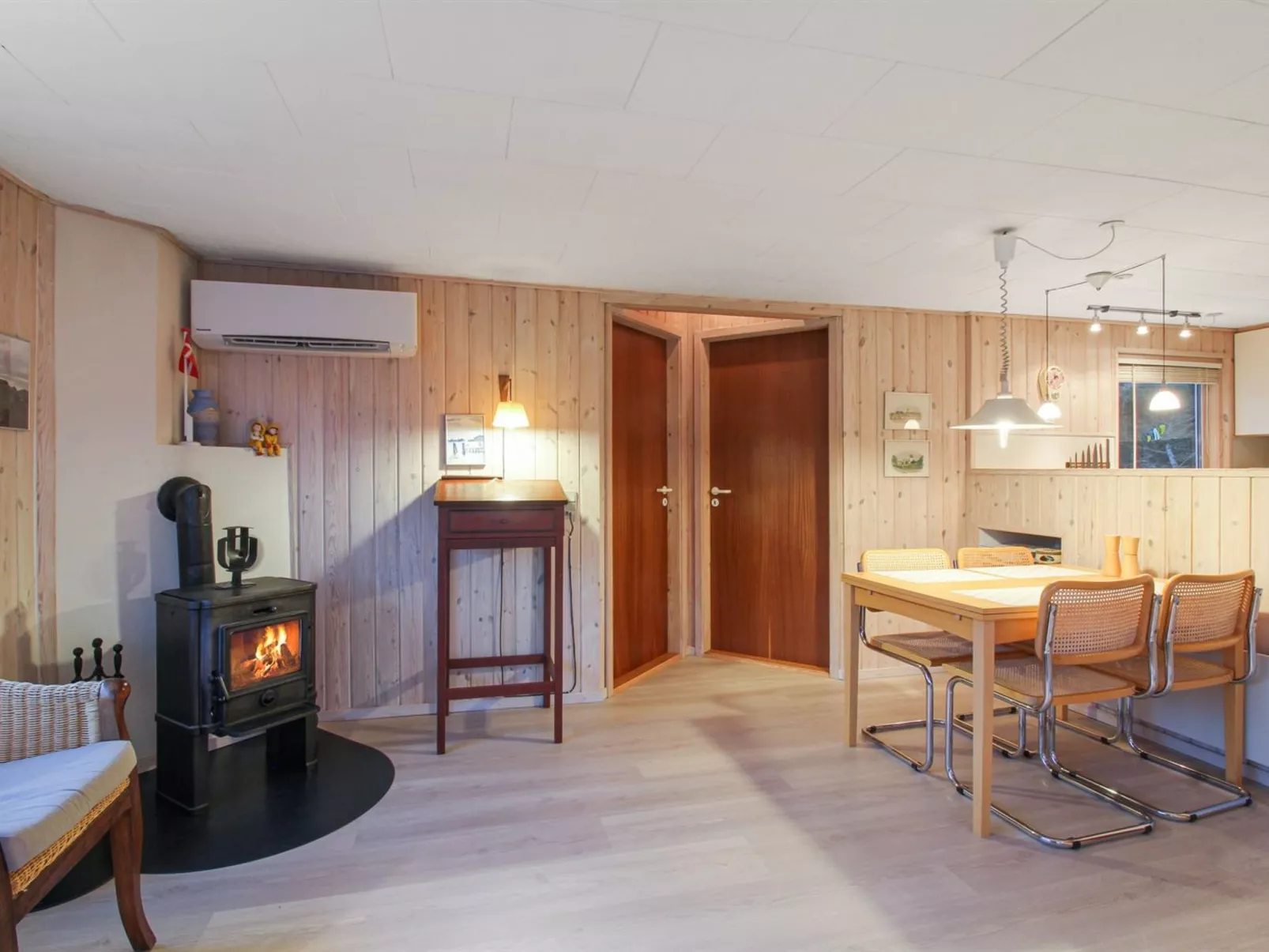 "Liisi" - 500m from the sea-Binnen