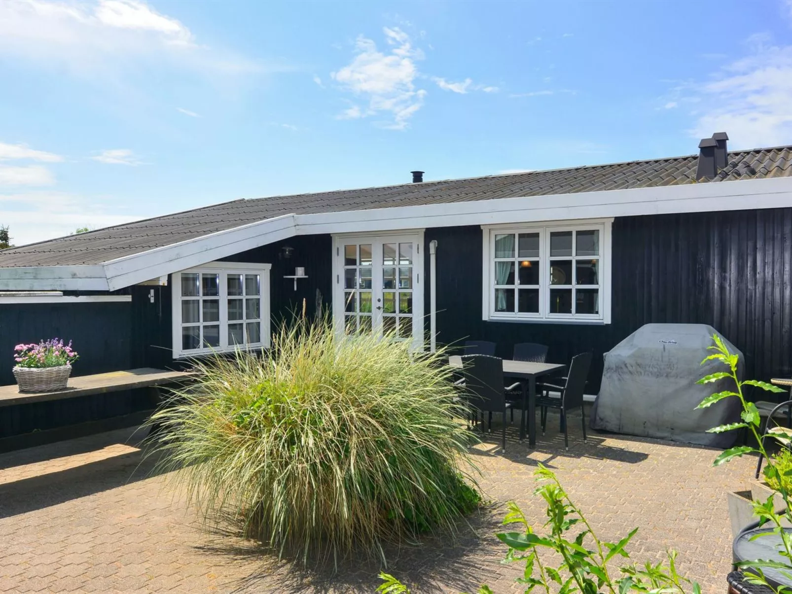 "Halsten" - 551m from the sea-Buiten