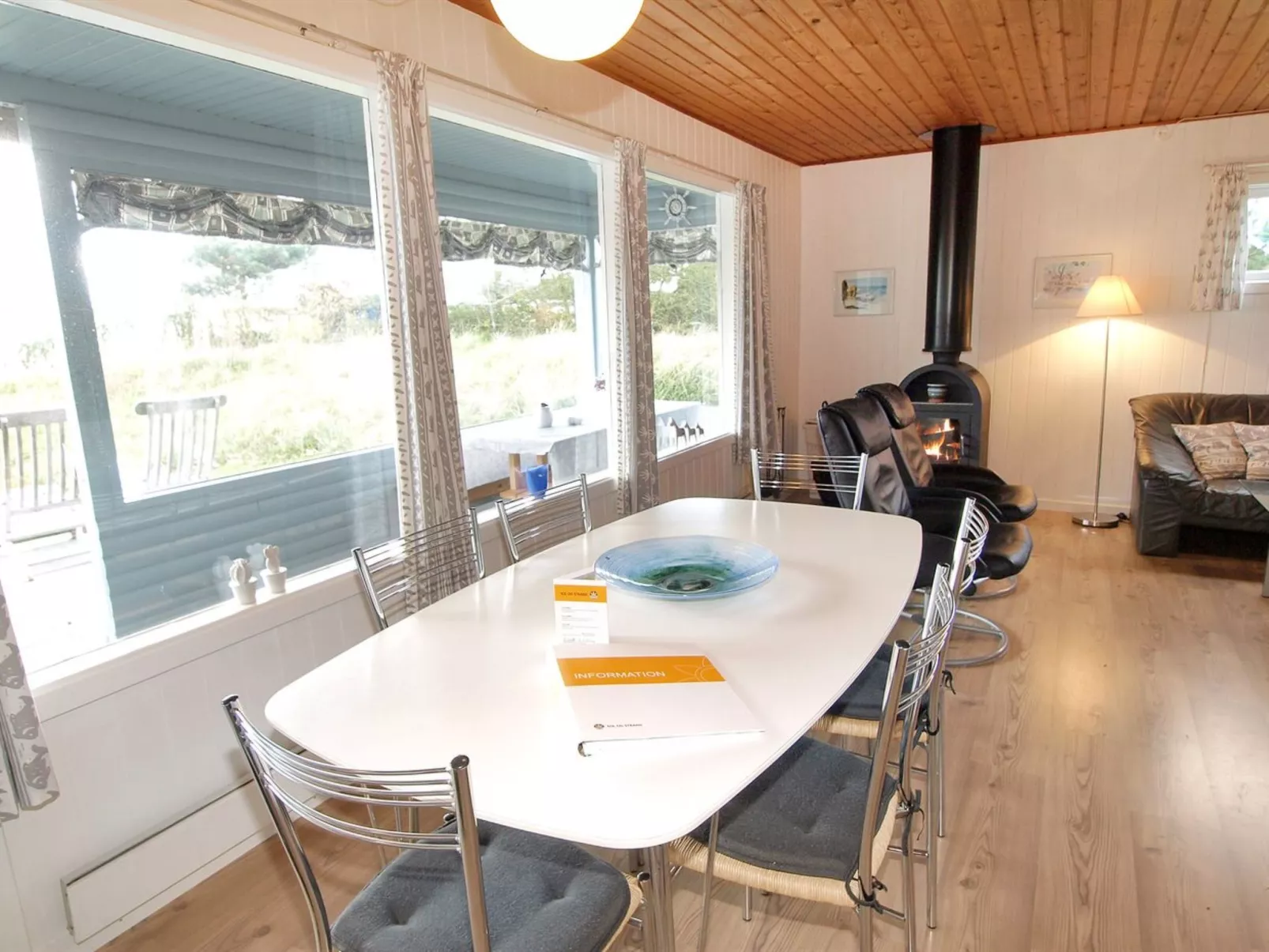 "Bondi" - 150m from the sea-Buiten