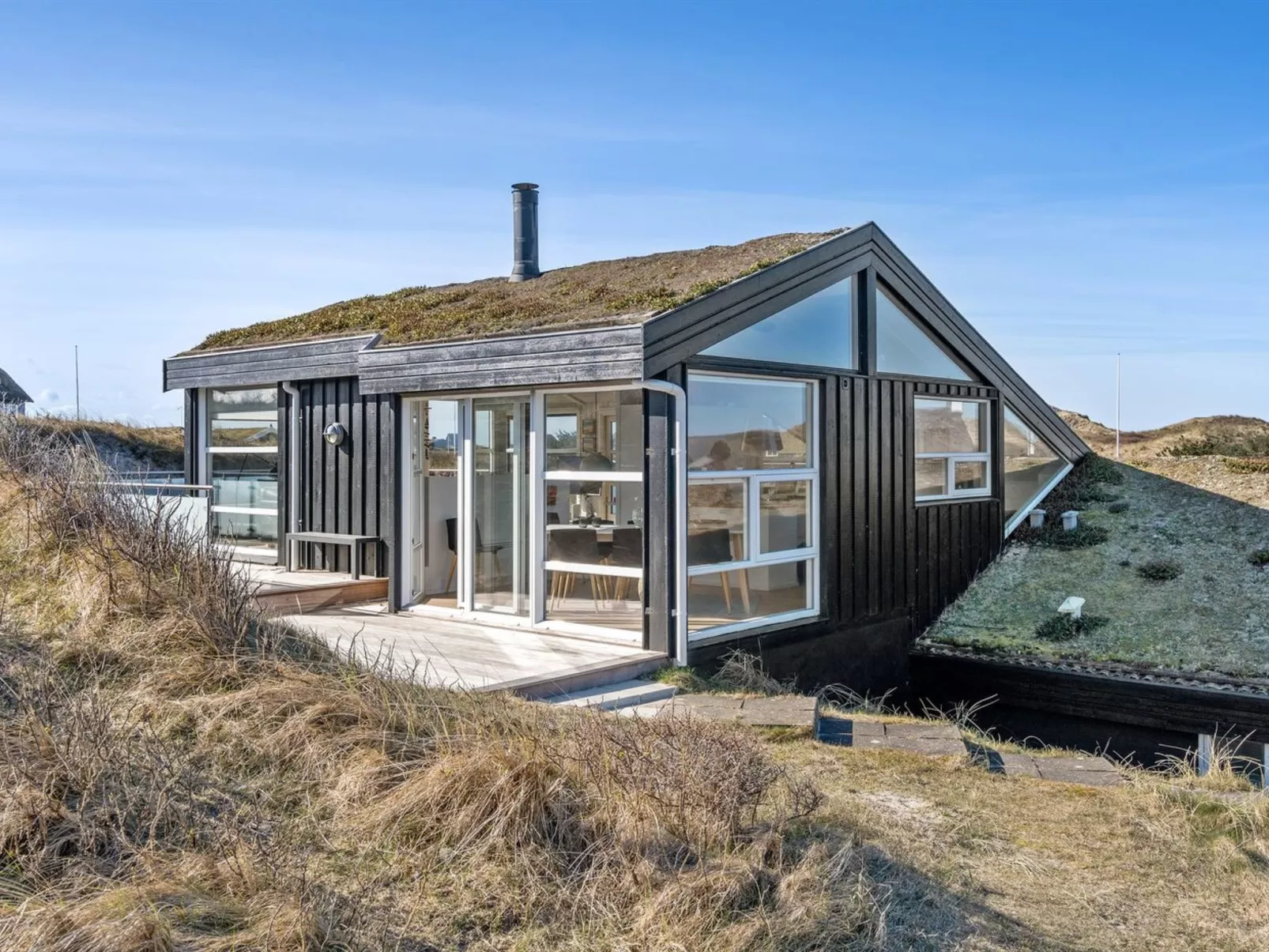 "Swerting" - 230m from the sea-Buiten