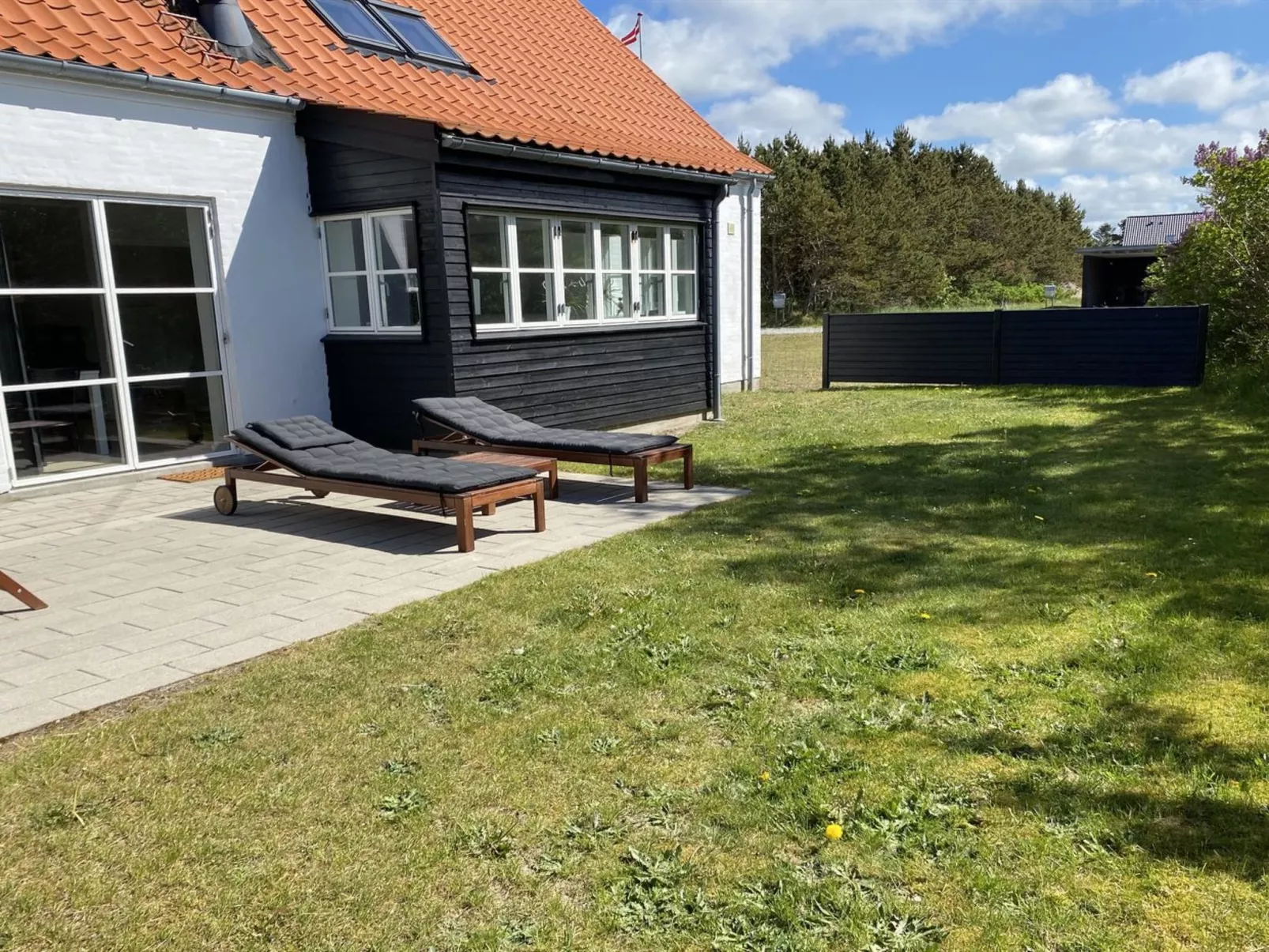 "Marijanne" - 500m from the sea-Binnen