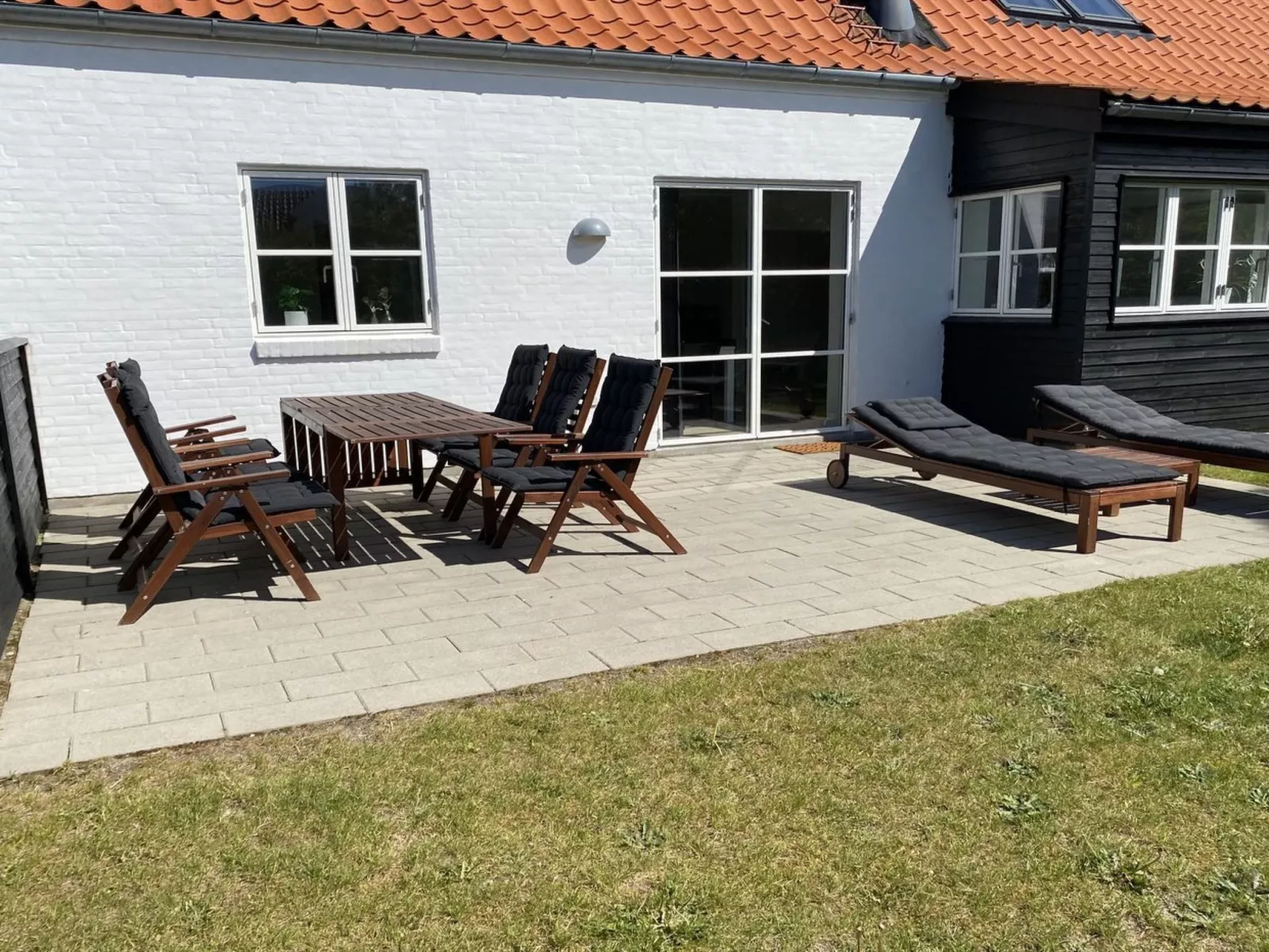 "Marijanne" - 500m from the sea-Binnen
