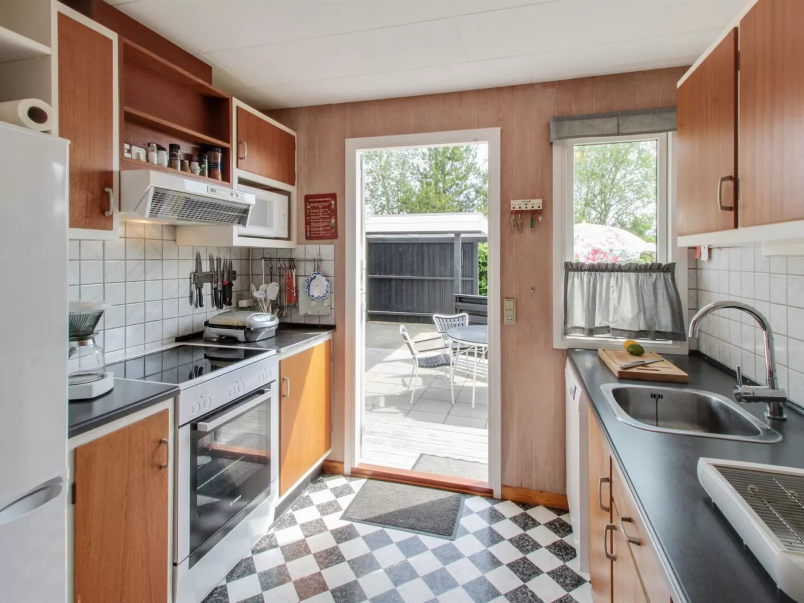 "Andria" - 300m from the sea-Binnen