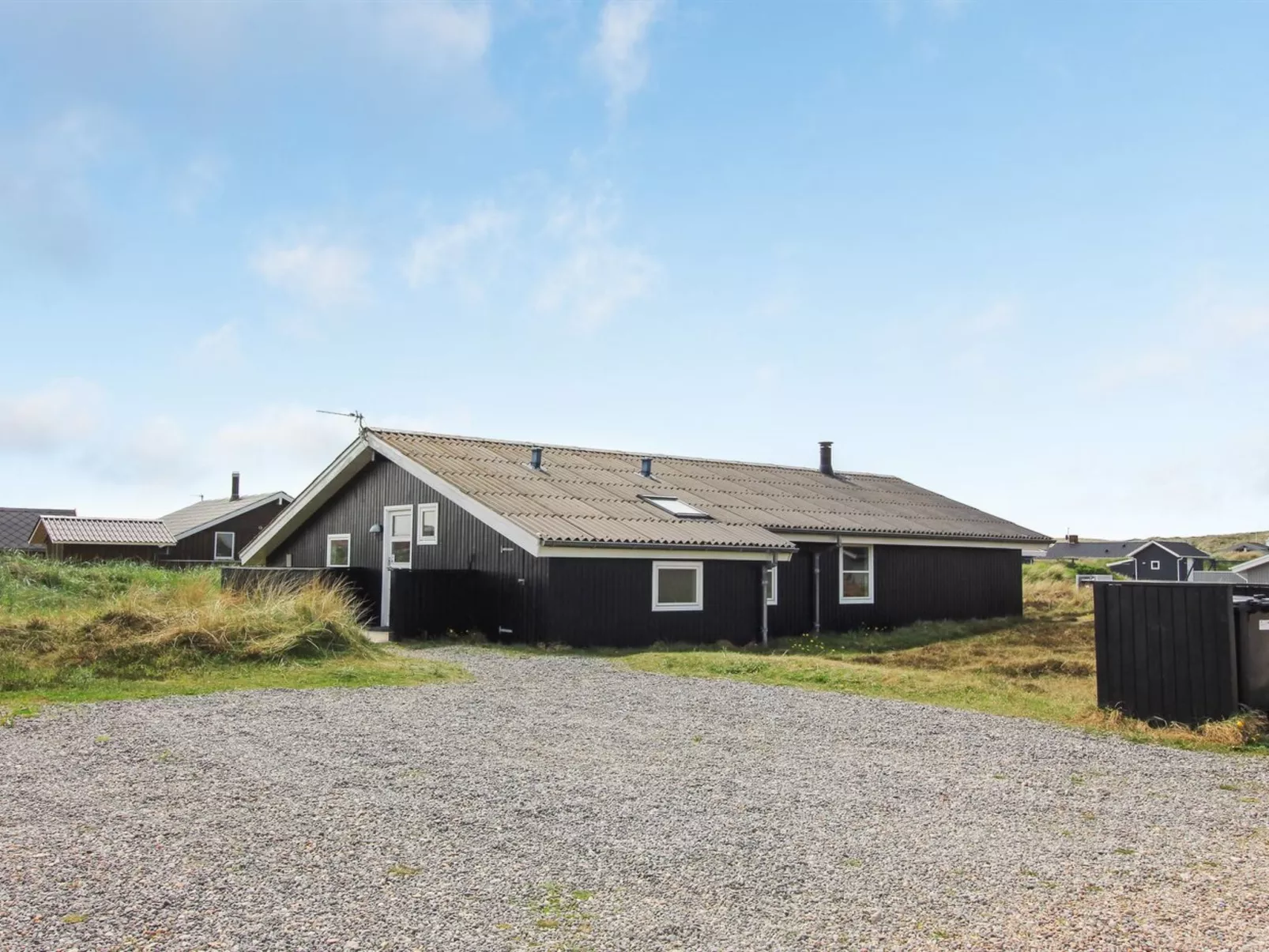 "Hjalma" -  from the sea-Buiten