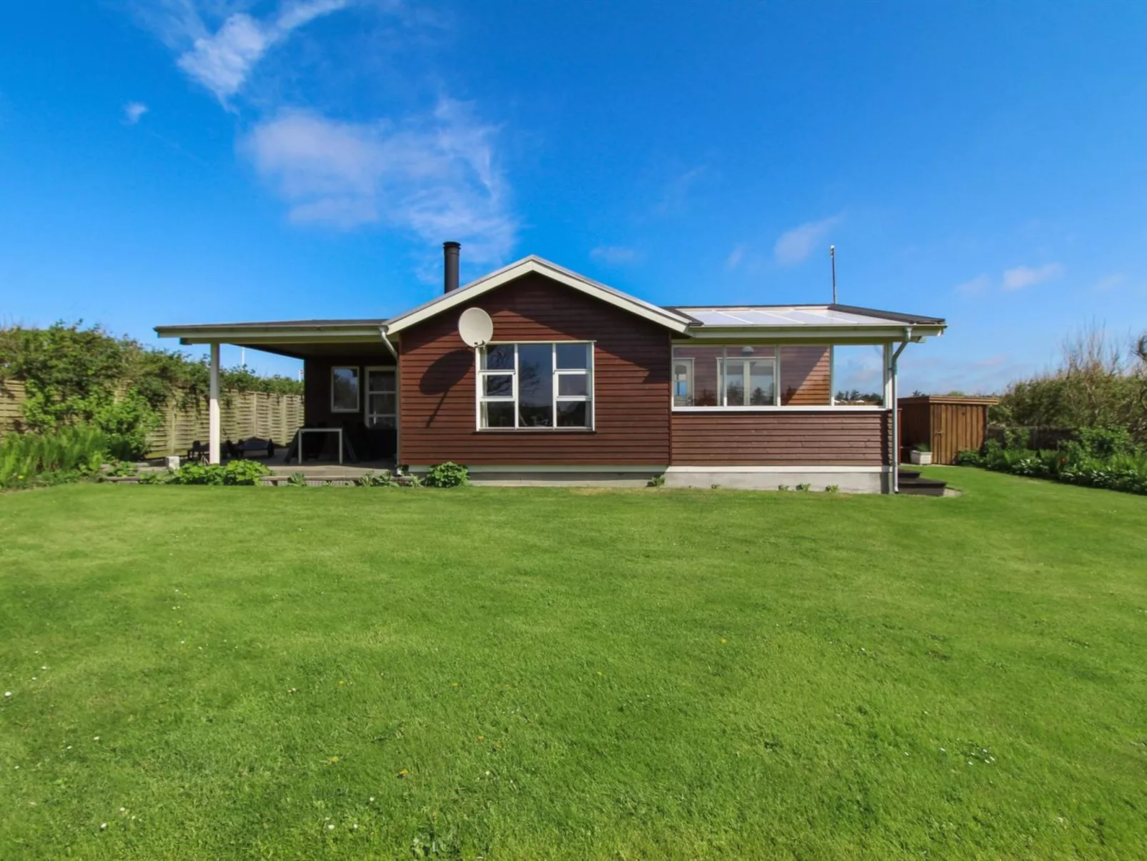 "Söffren" - 350m from the sea-Buiten