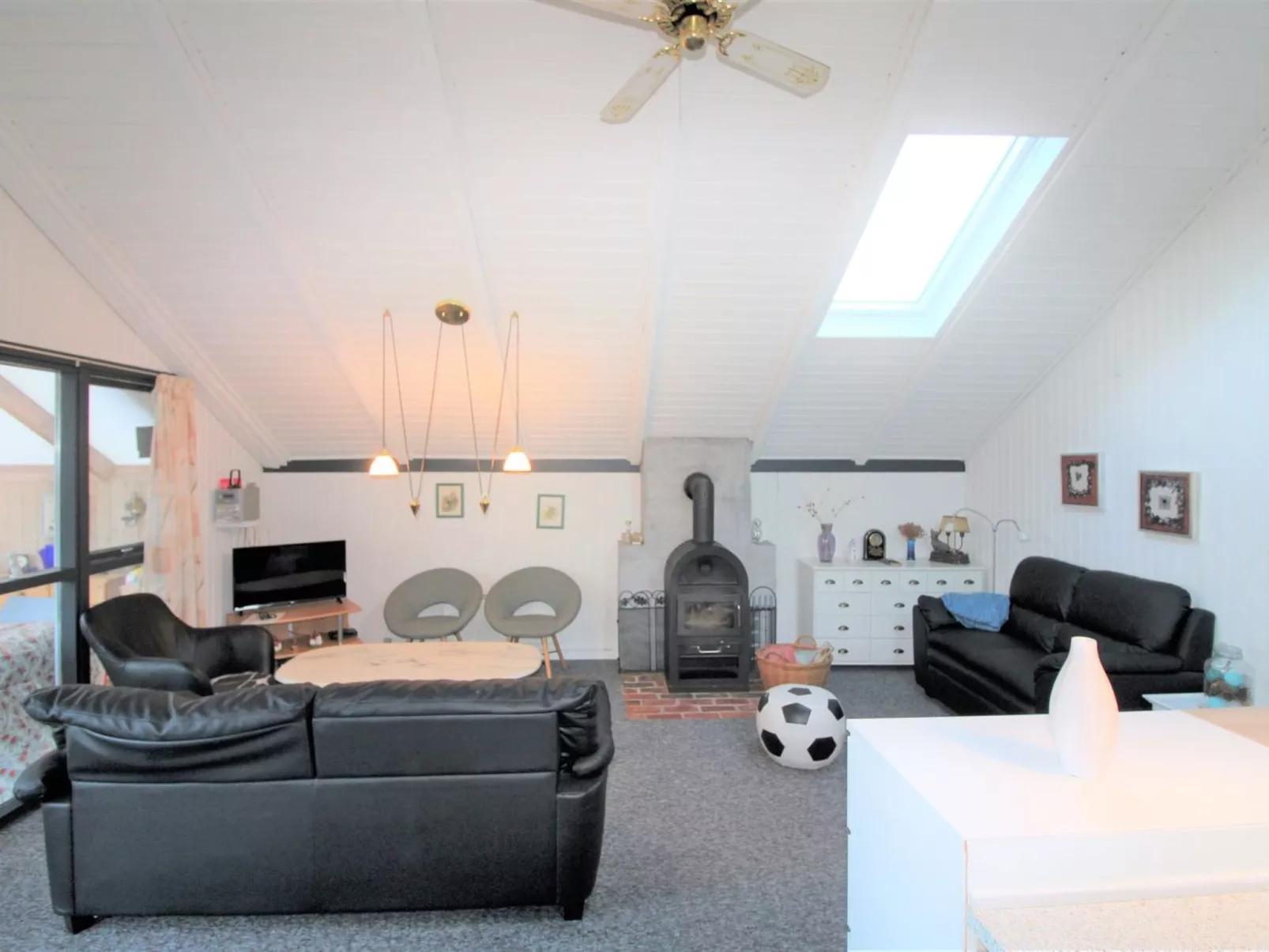 "Solvejk" - 800m from the sea-Binnen