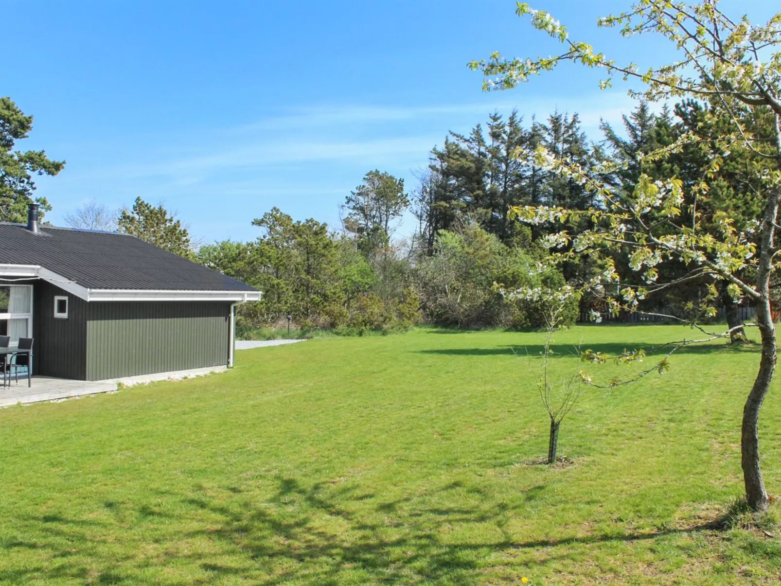 "Freija" - 719m from the sea-Buiten
