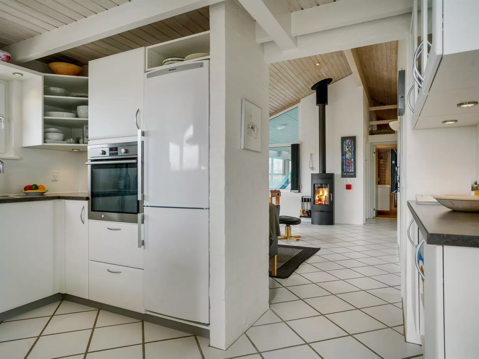 "Anika" - 250m from the sea-Binnen
