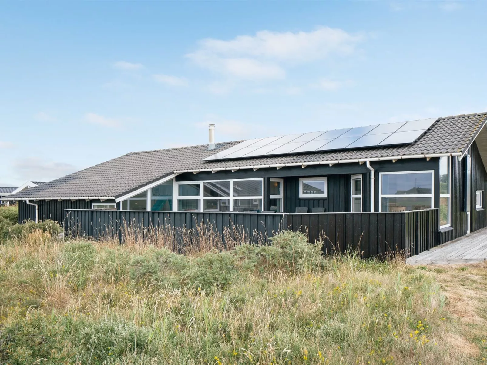 "Anika" - 250m from the sea-Buiten
