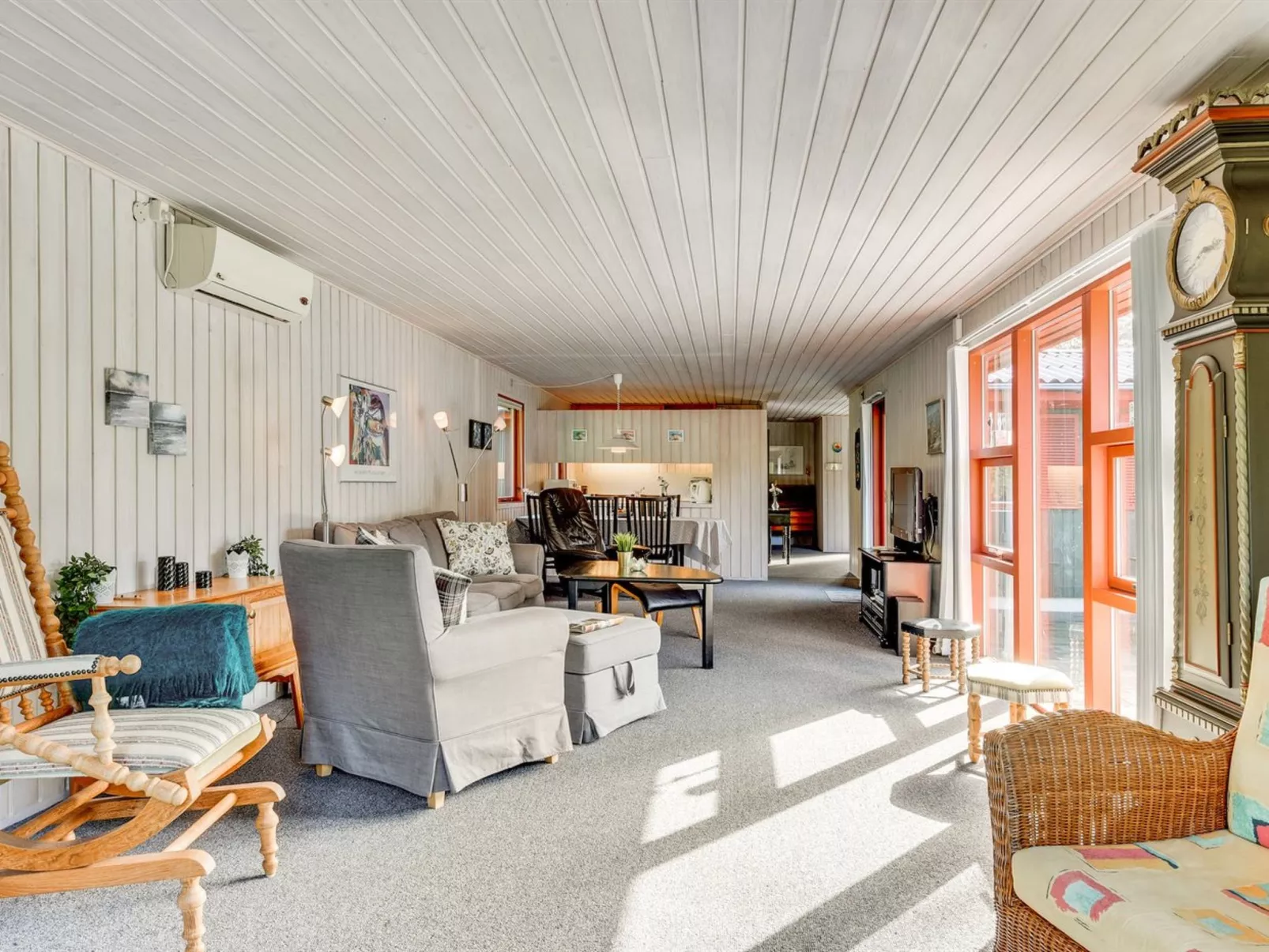 "Eliane" - 4km from the sea-Binnen