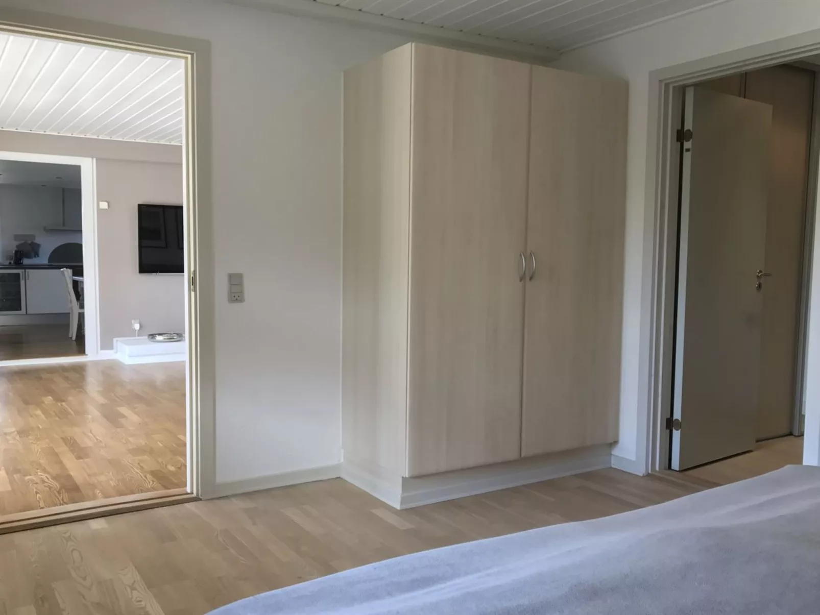 "Sana" - 2.5km from the sea-Buiten