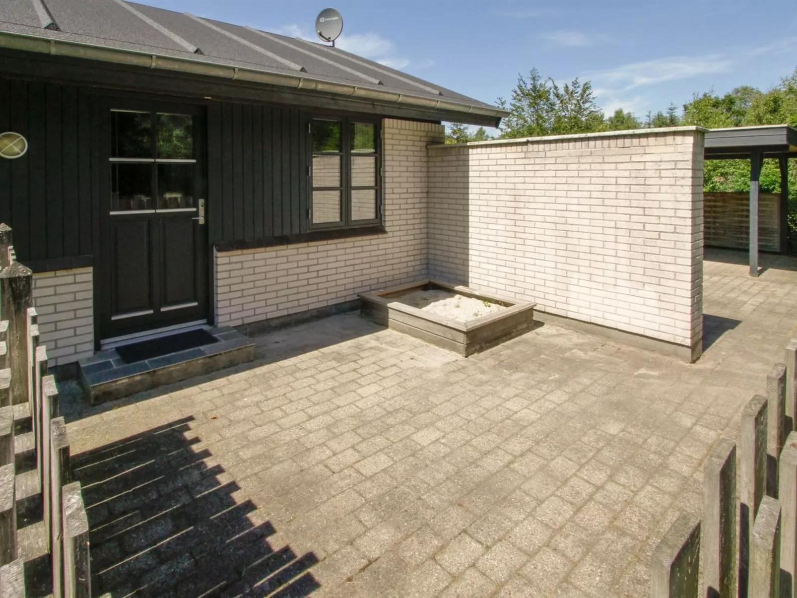 "Henny" - 1.5km from the sea-Buiten