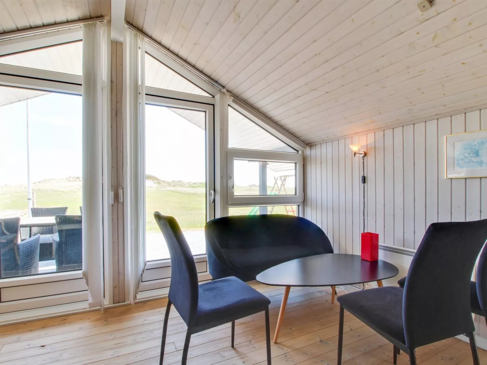 "Edmer" - 50m from the sea-Binnen