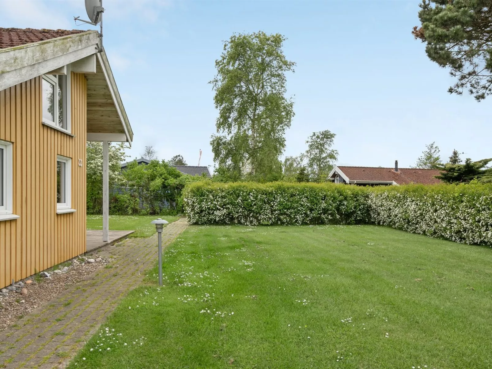 "Gutta" - 500m from the sea-Buiten