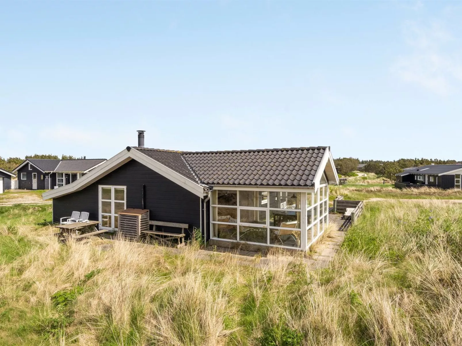 "Dreng" - 800m from the sea-Buiten