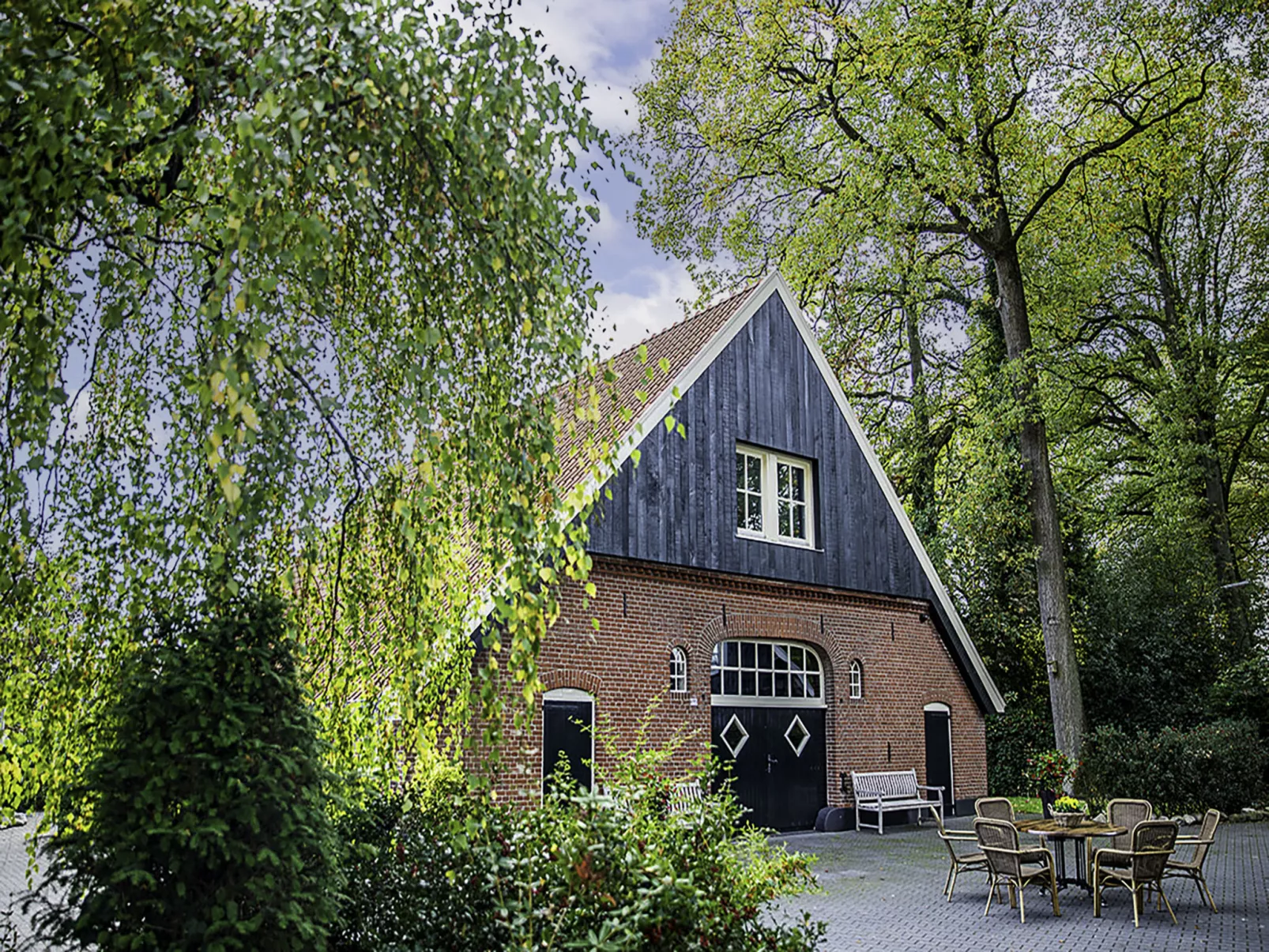 Familieboerderij-Buiten