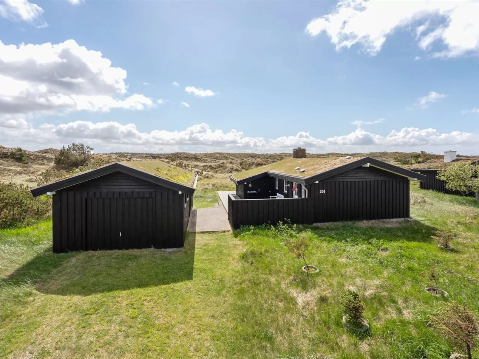 "Driss" - 500m from the sea-Buiten