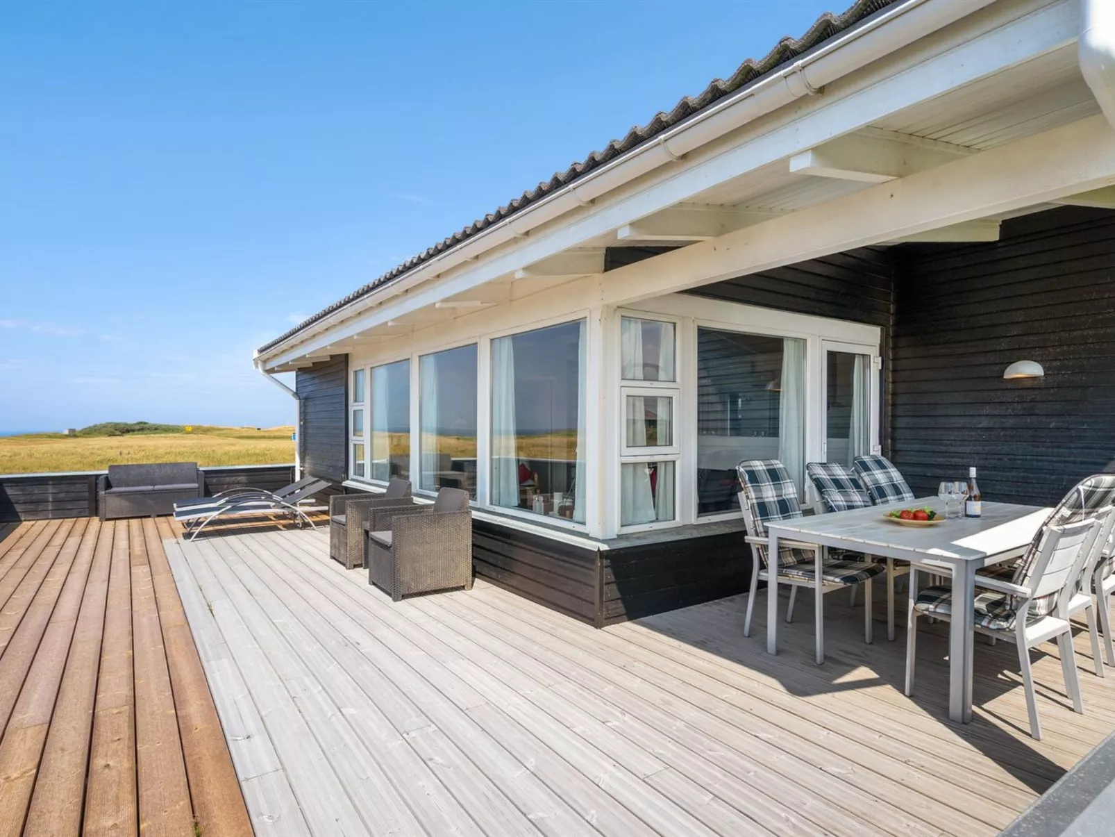 "Dyri" - 75m from the sea-Buiten