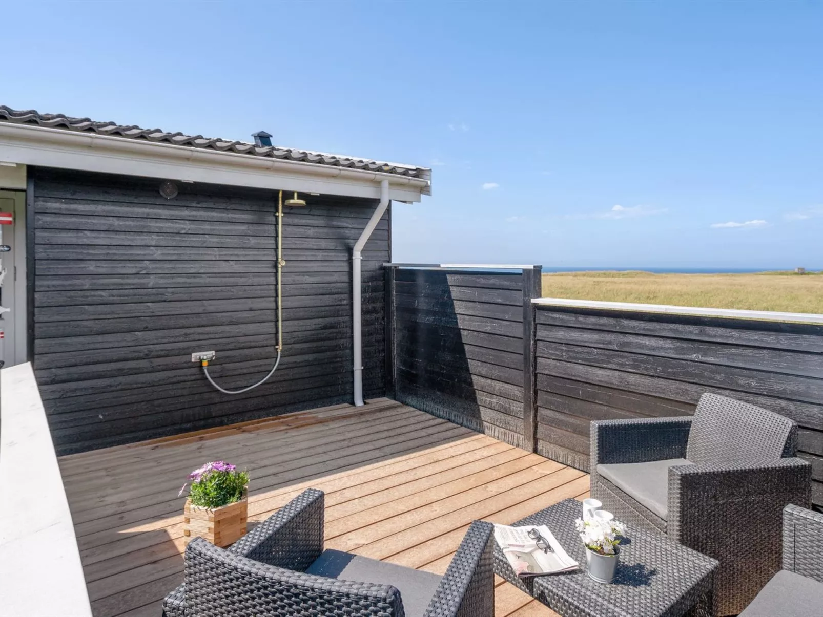 "Dyri" - 75m from the sea-Buiten
