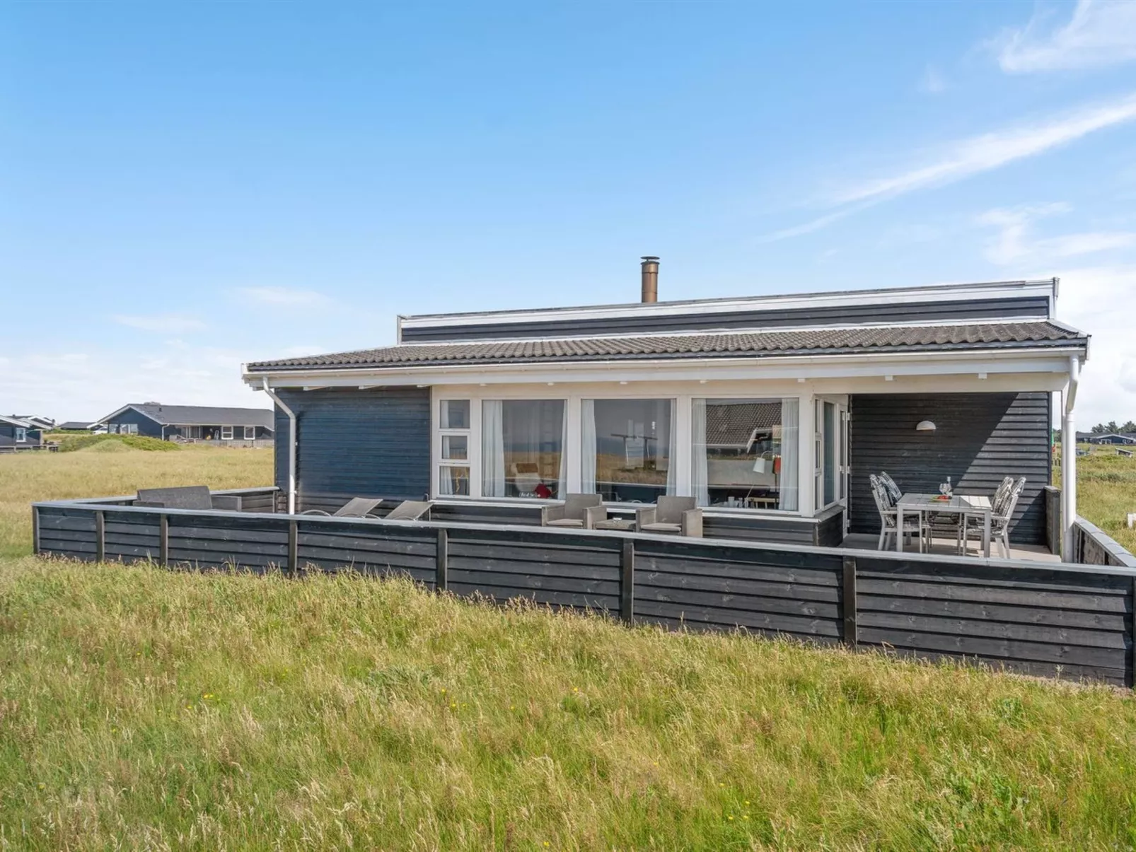 "Dyri" - 75m from the sea-Buiten