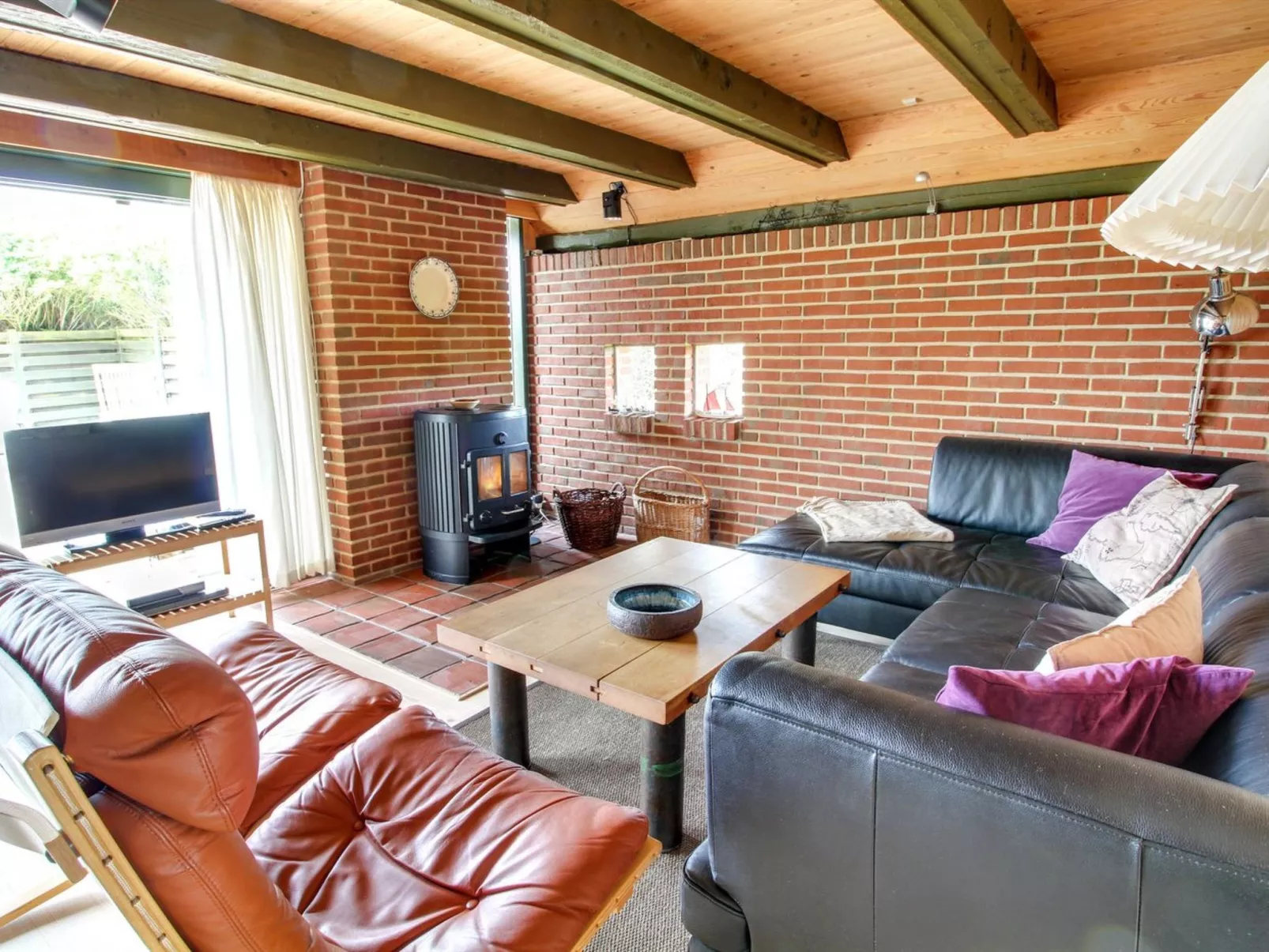 "Tofi" - 400m from the sea-Binnen