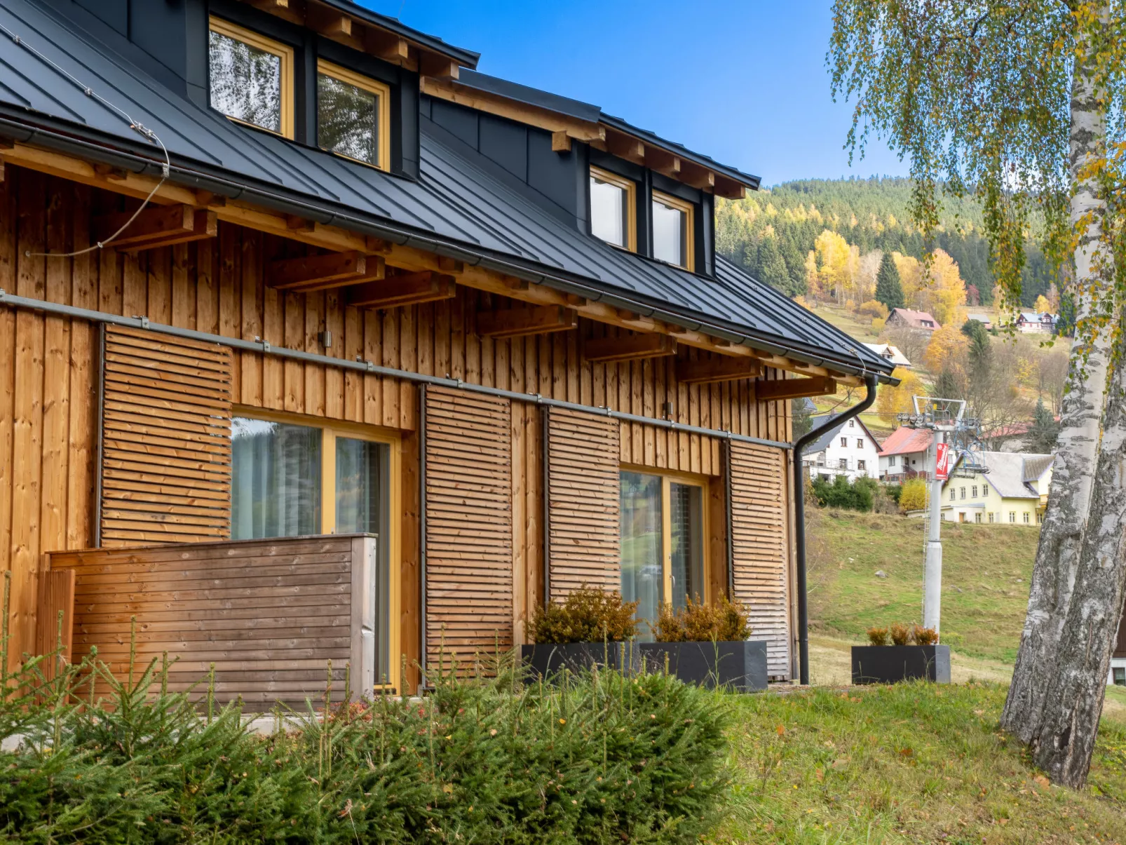Ski-In Ski-Out Mountain Duplex Portášky3-Buiten