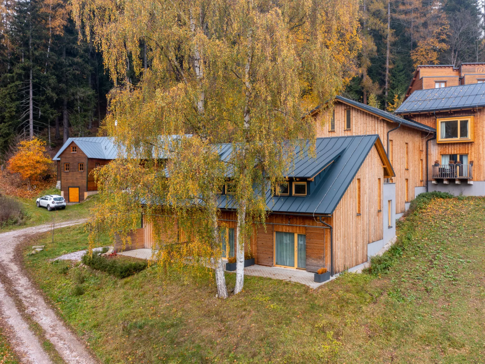 Ski-In Ski-Out Mountain Duplex Portášky3-Buiten