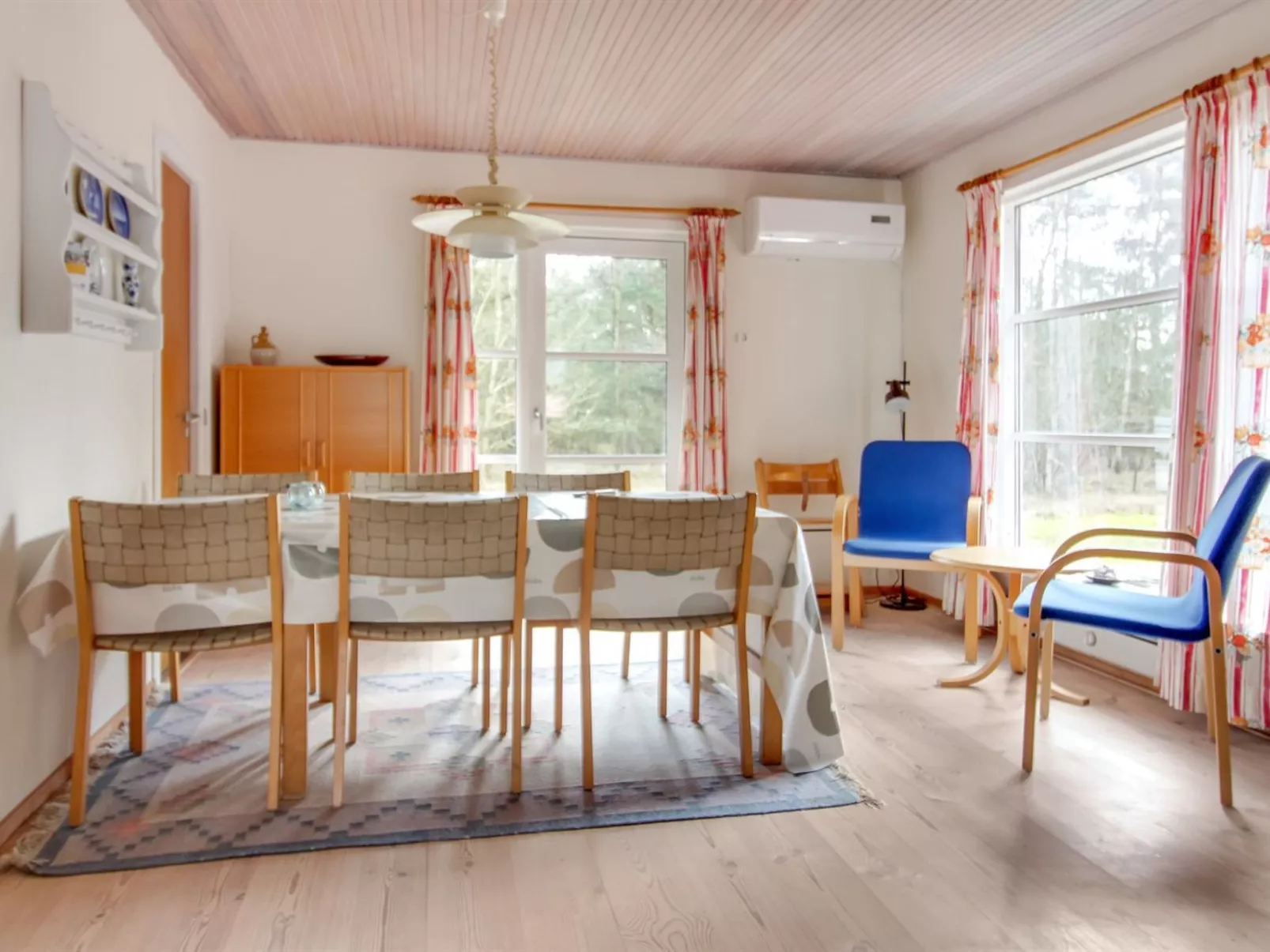 "Majken" - 300m from the sea-Binnen