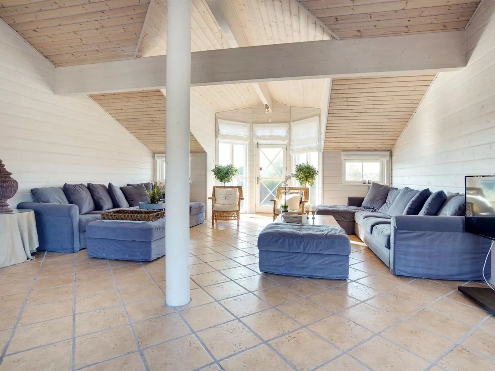 "Rima" - 200m from the sea-Binnen