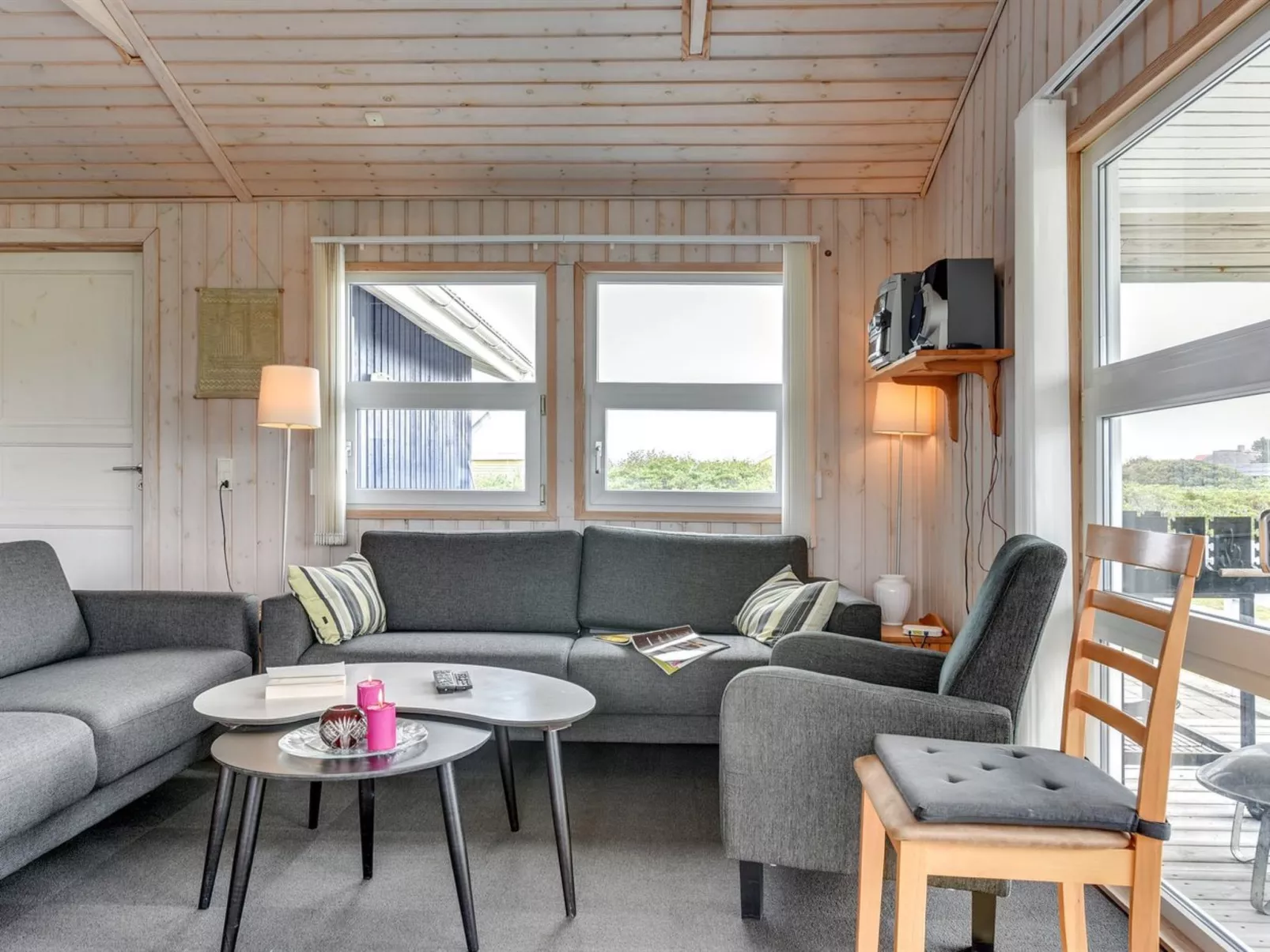 "Ingborg" - 150m from the sea-Binnen