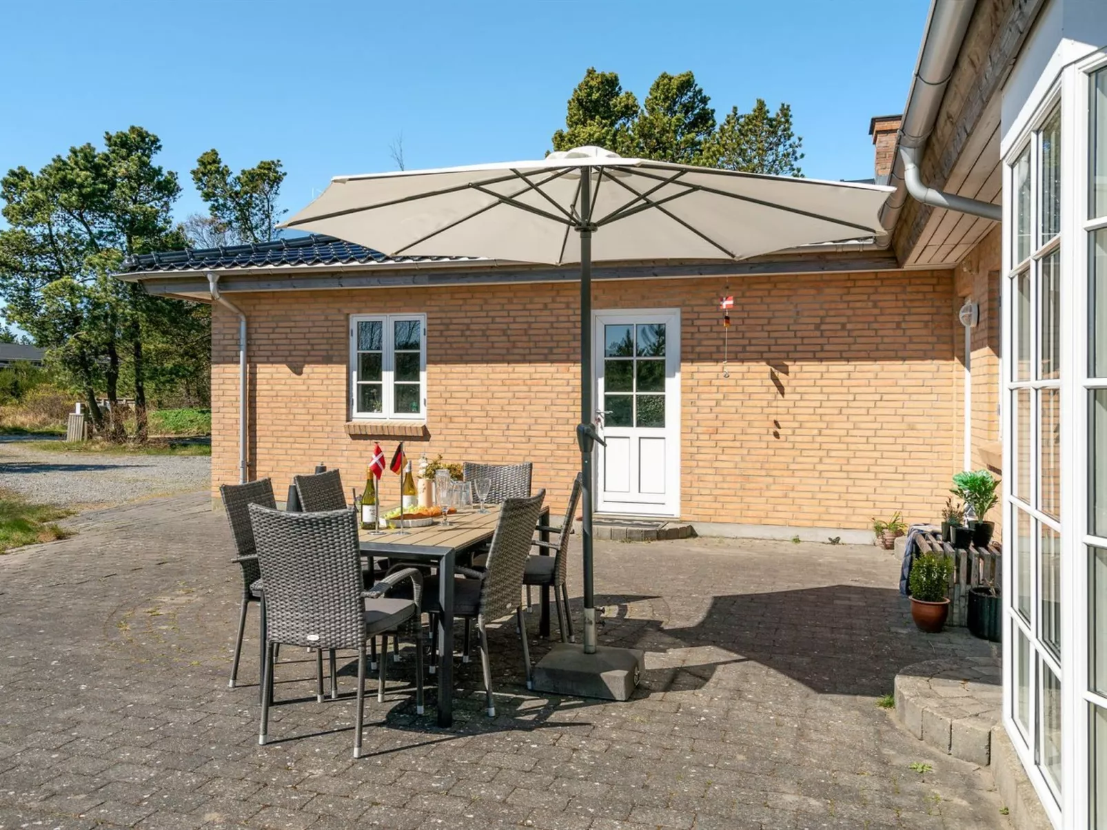 "Gunnil" - 900m from the sea-Buiten