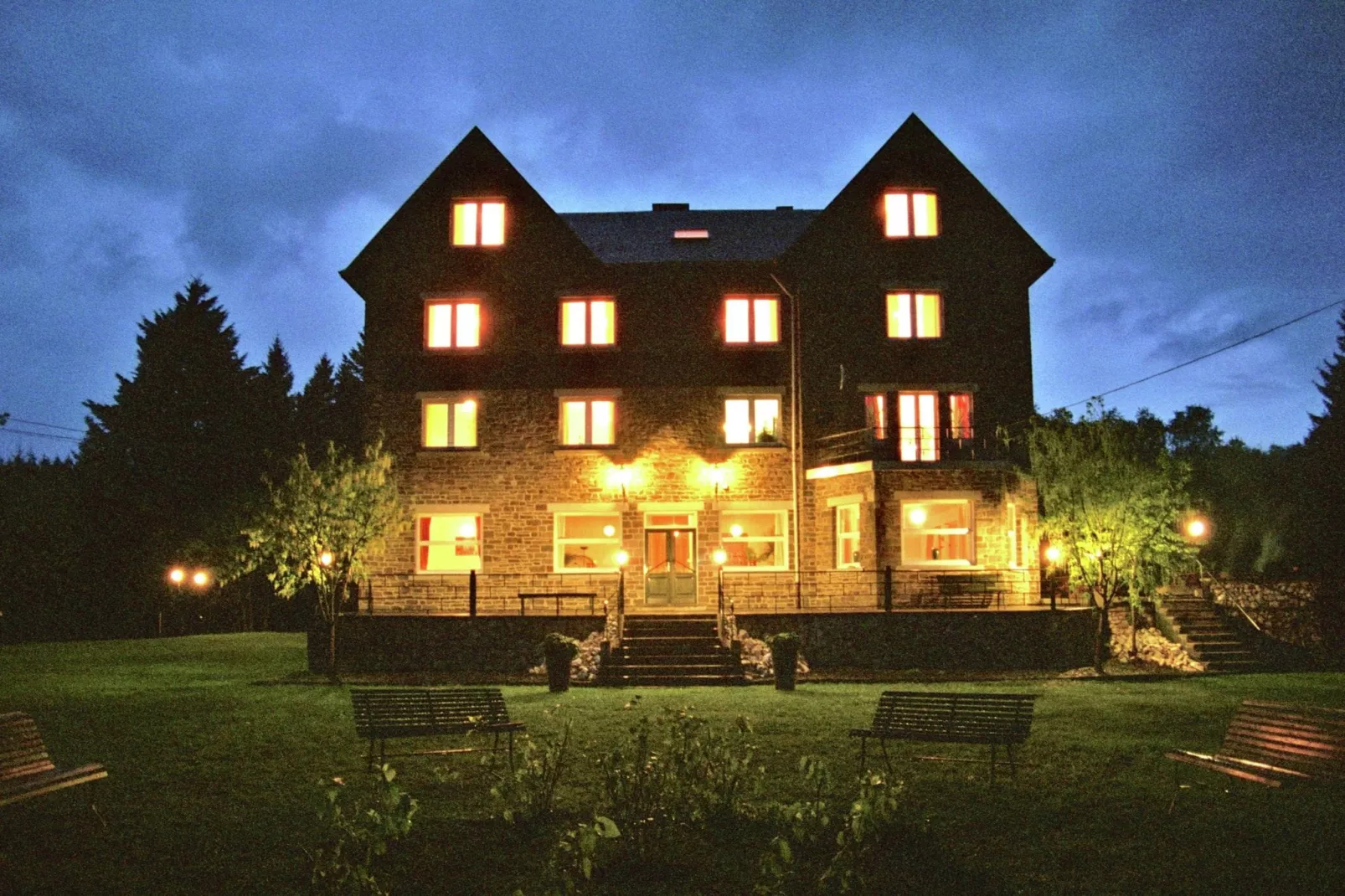 Ardennen Landgoed Le Herou-Buitenkant zomer