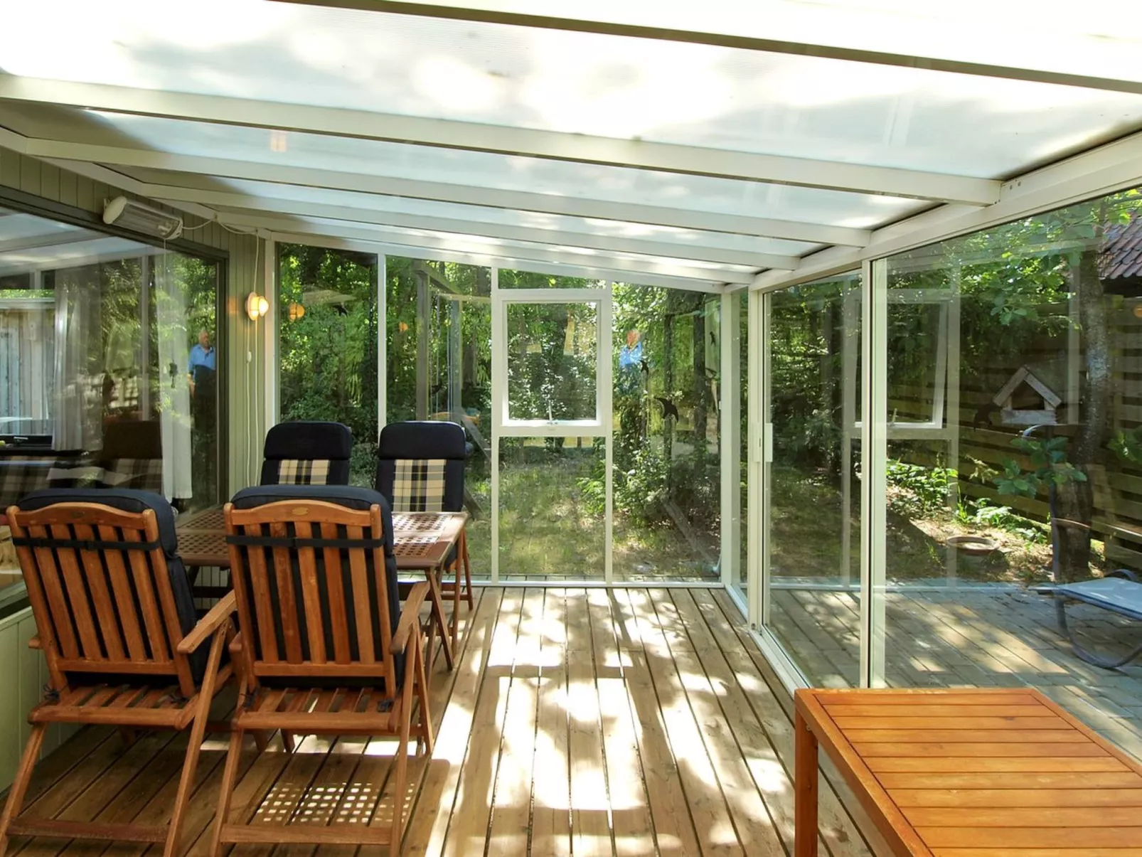 "Ellinor" - 300m from the sea-Binnen