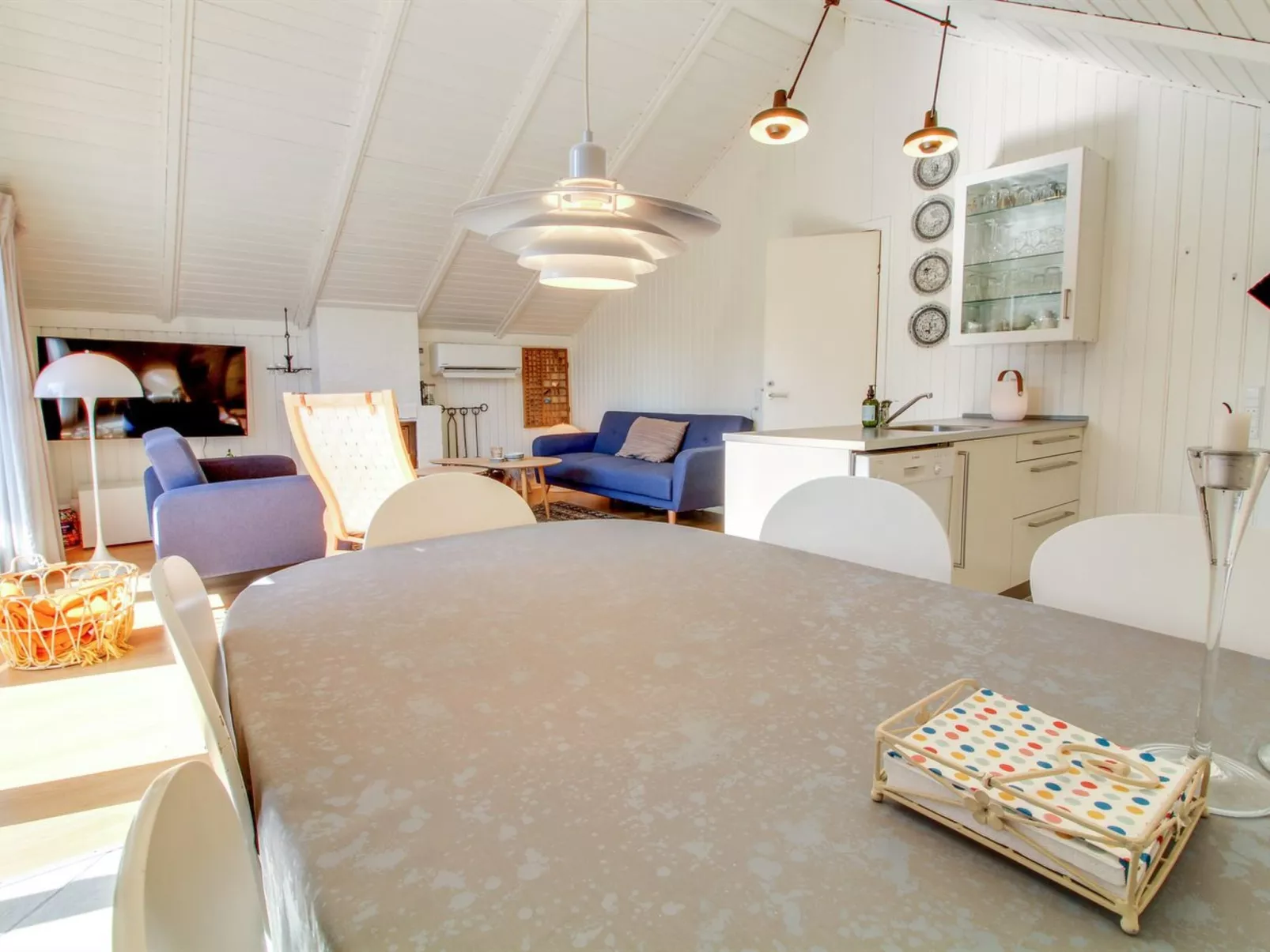 "Egbert" - 900m from the sea-Binnen