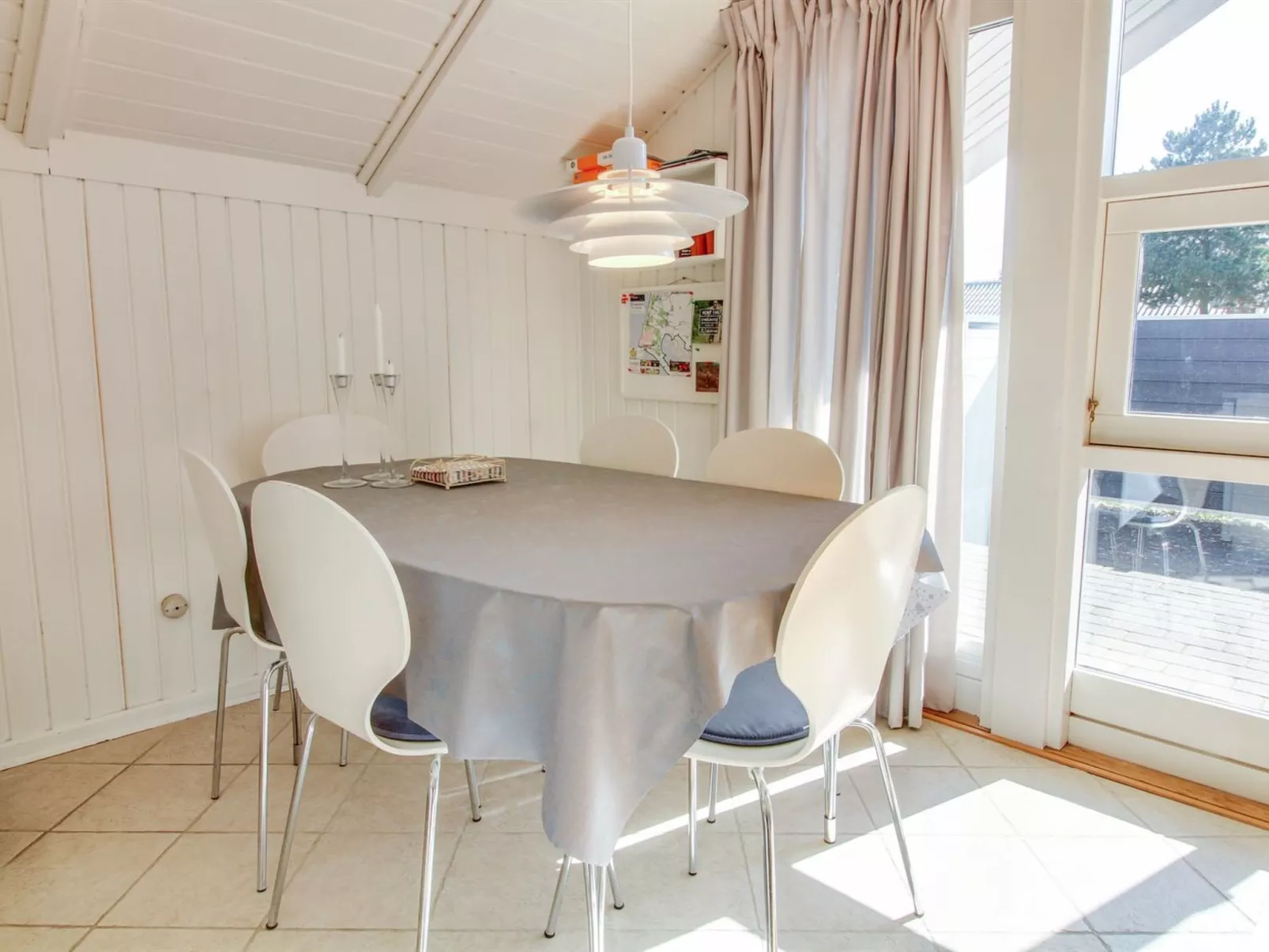 "Egbert" - 900m from the sea-Binnen