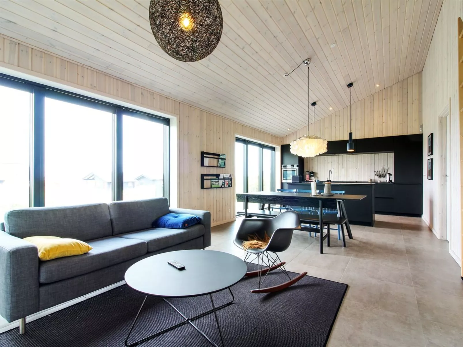 "Fannie" - 250m from the sea-Binnen