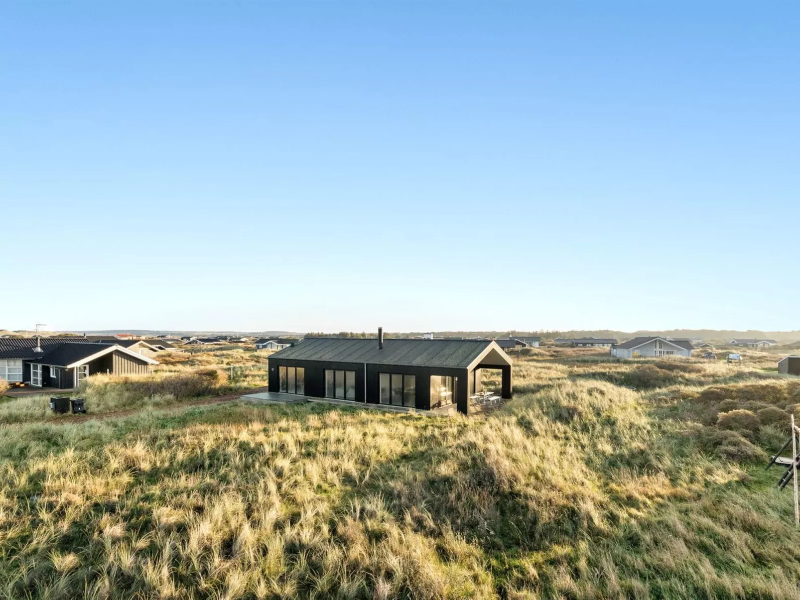 "Fannie" - 250m from the sea-Buiten