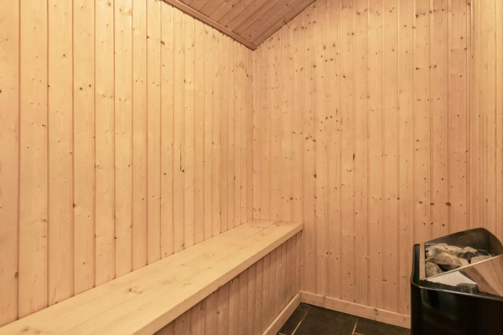 24 persoons vakantie huis in Brovst-Sauna