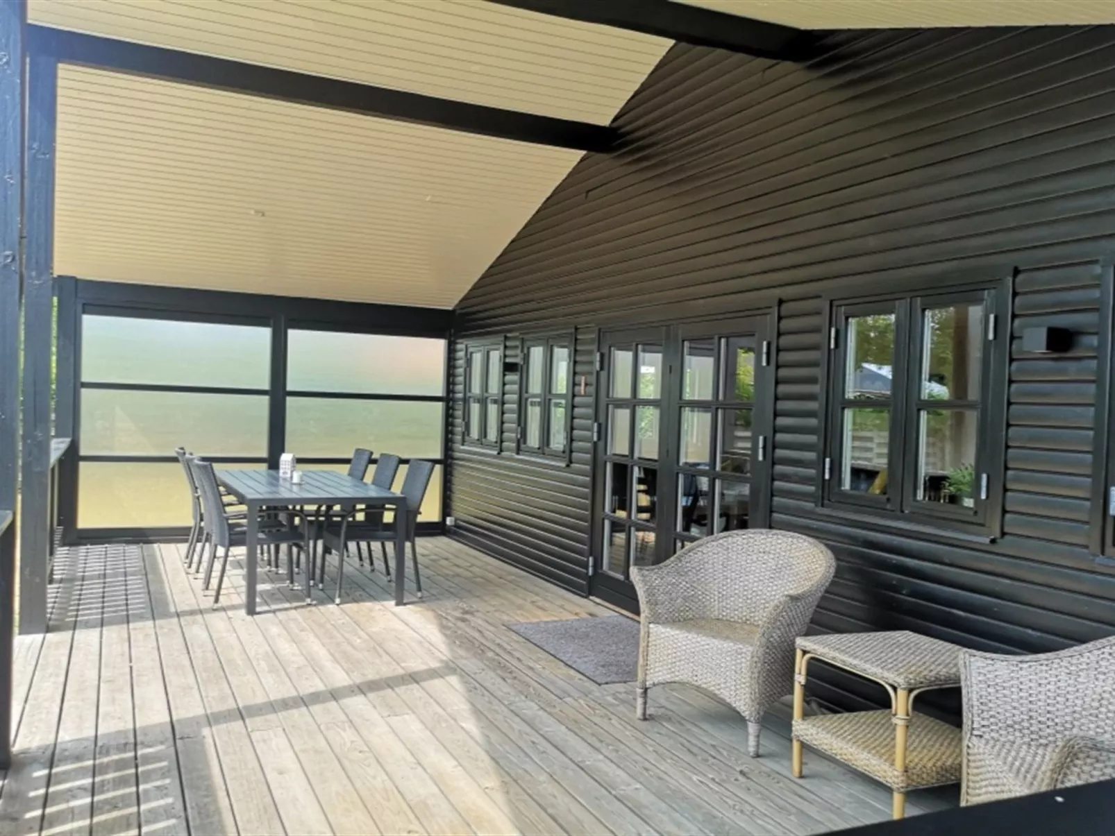 "Amdi" - 100m from the sea-Buiten