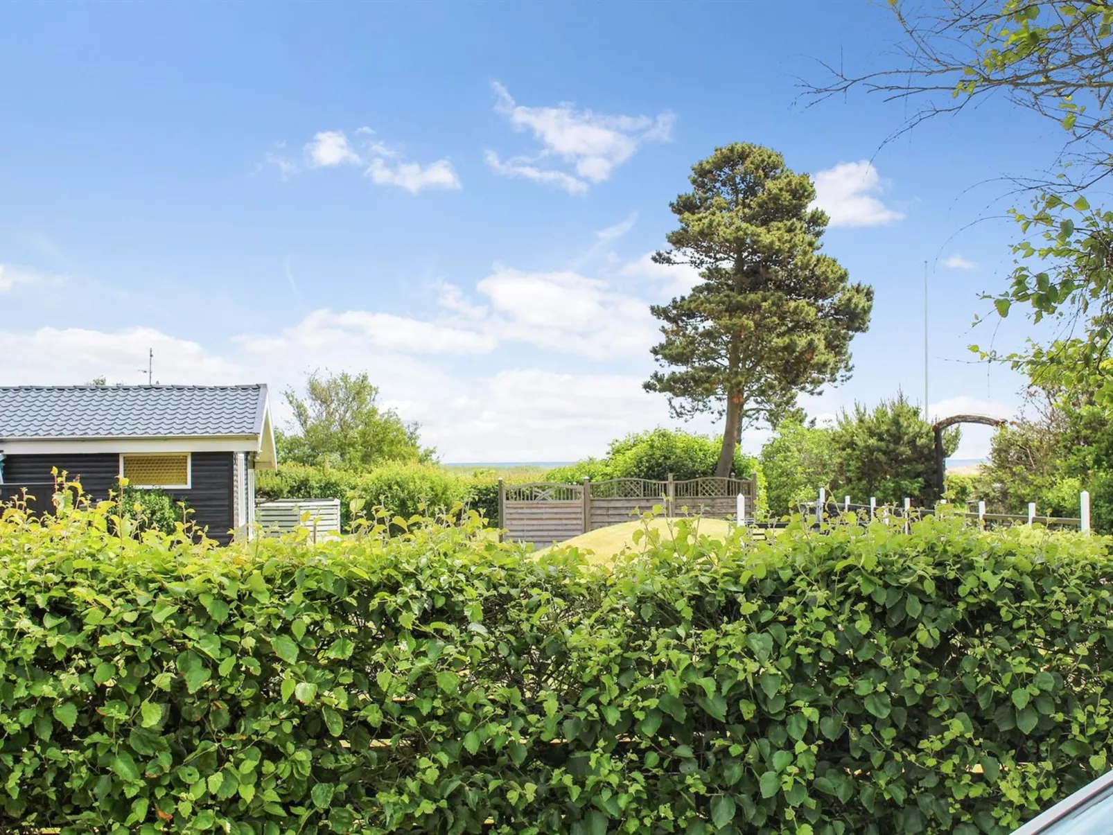 "Amdi" - 100m from the sea-Buiten