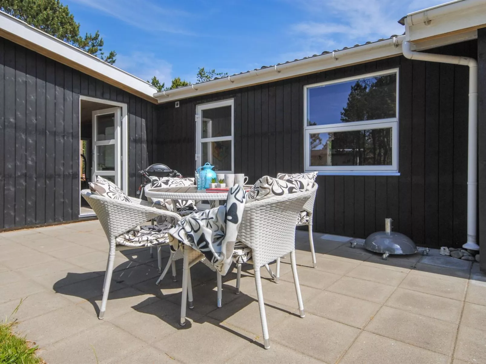 "Eroll" - 1.8km from the sea-Buiten