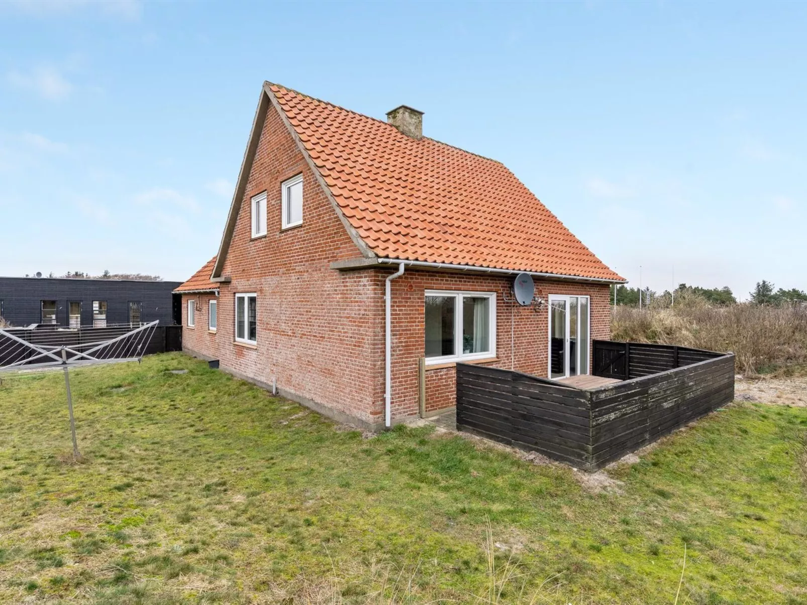 "Vappu" - 400m to the inlet-Buiten